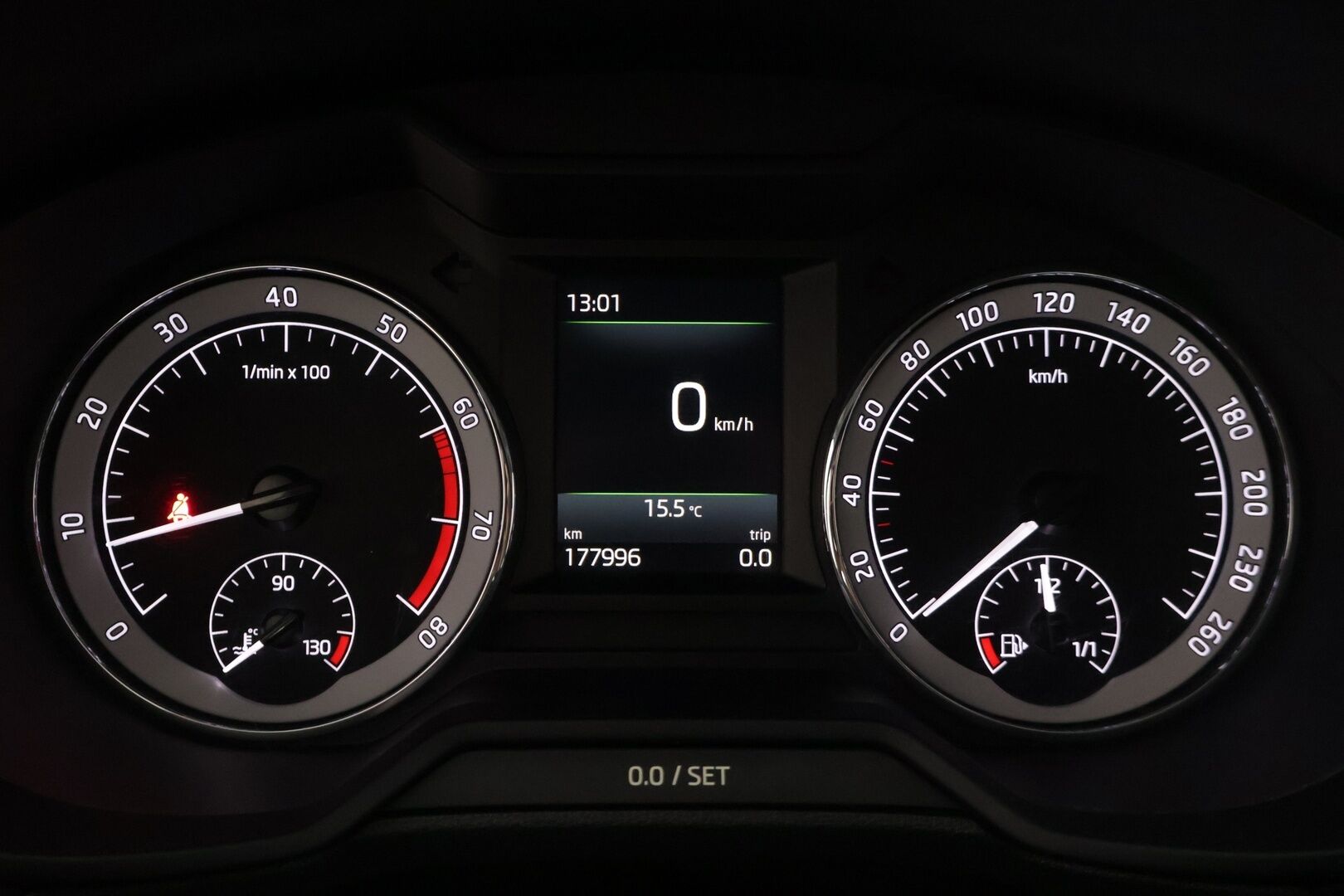 Skoda Octavia 2017 1,4 TSI Style *Vakionopeudensäädin / Webasto / Tutkat edessä ja takana / Läm. Tuulilasi / Vetokoukku* - *Hyvä huoltohistoria / 2x Renkaat & Vanteet / Jakohihna vaihdettu*