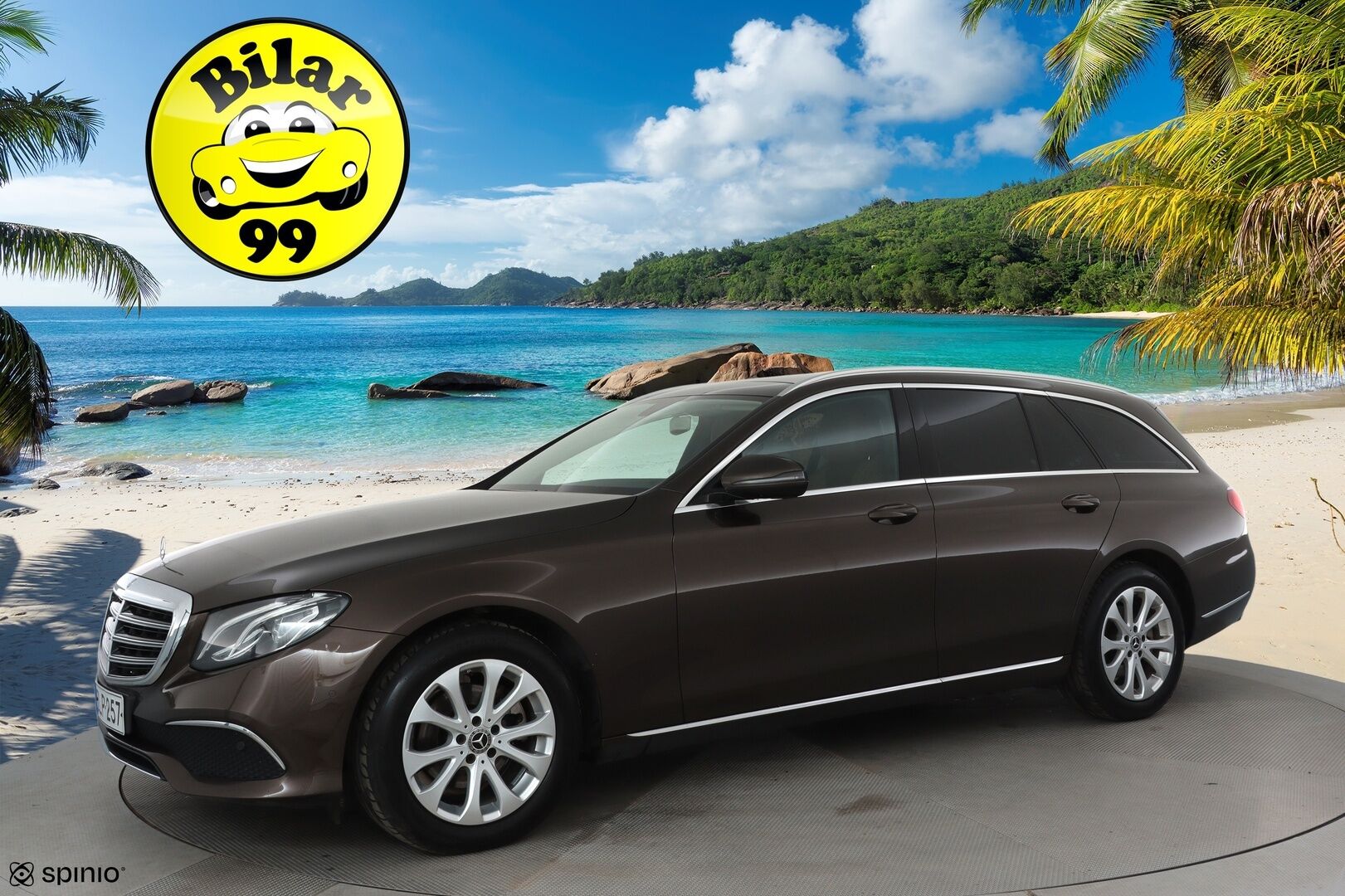 Mercedes-Benz E 2017 220 d T A Premium Business **LED-High Performance / P.Kamera / Lohkolämmitin / Sporttipenkit / Navi / Koukku** - Suomi-auto / Kahdet Renkaat