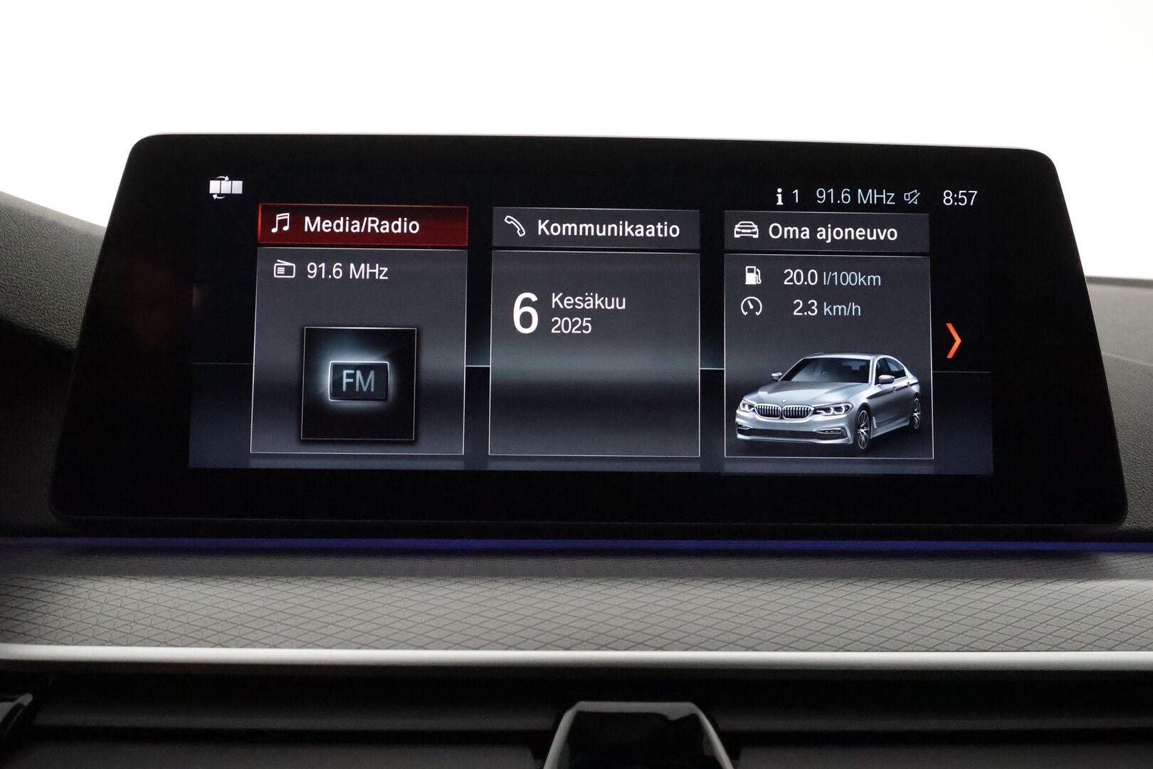 BMW 530 2017 G30 Sedan iPerformance Launch Edition M Sport ** P.Kamera / LED-valot / Sporttinahat / Harman/Kardon / Navi ** - Suomi-auto / Merkkihuollettu / 2x Renkaat / Akku Kuntotarkistettu! ETULASEISSA TUMMENUKSET!