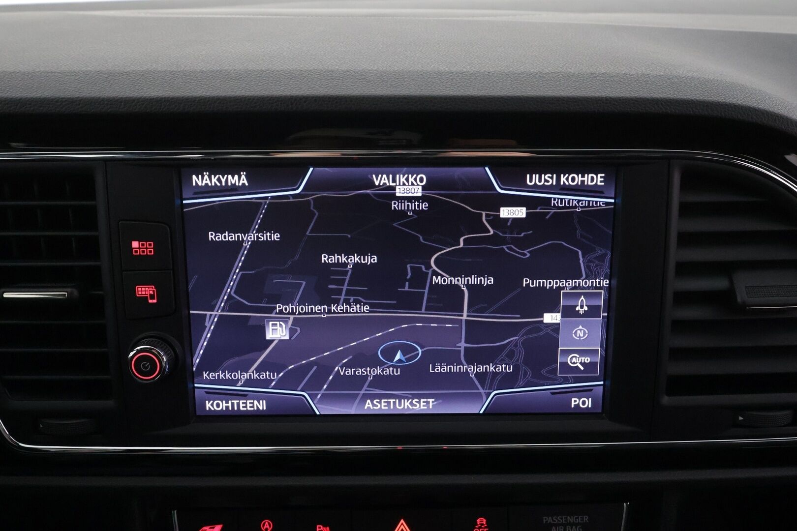 Seat Leon ST 2017 2,0 TSI 300 4DRIVE Cupra DSG * Vakkari / P.tutkat / LED / Apple&Android / Puolinahat * - Suomi-auto / Kahdet Renkaat