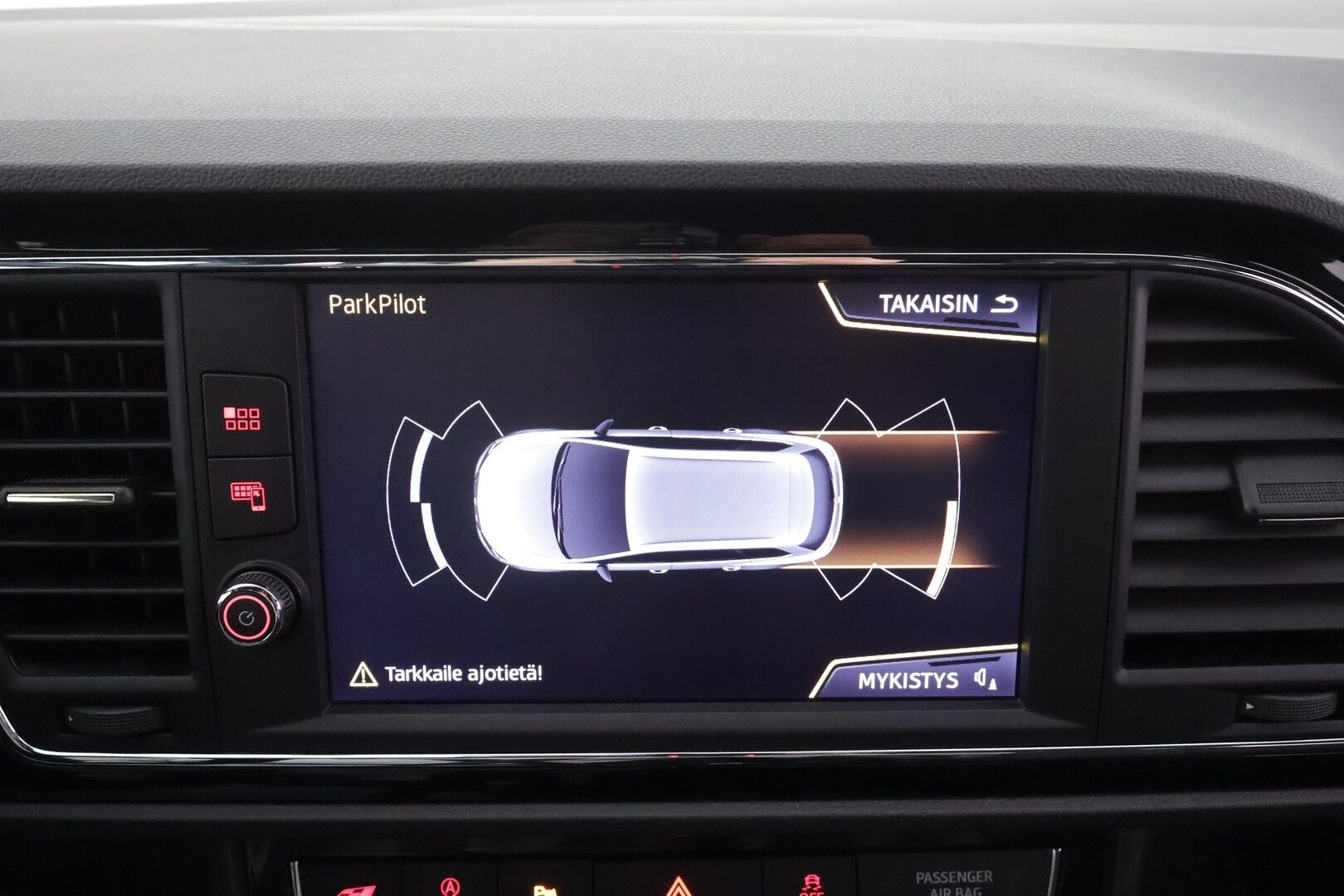 Seat Leon ST 2017 2,0 TSI 300 4DRIVE Cupra DSG - Vakkari | P.tutkat | LED | Apple&Android | Puolinahat | Suomi-auto | Kahdet Renkaat|