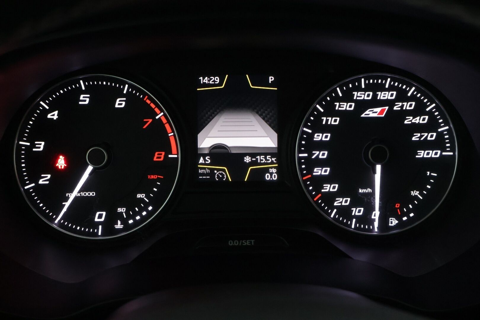 Seat Leon ST 2017 2,0 TSI 300 4DRIVE Cupra DSG *Panorama / ACC / Seat sound / Nahat* - *Kahdet renkaat ja vanteet!*