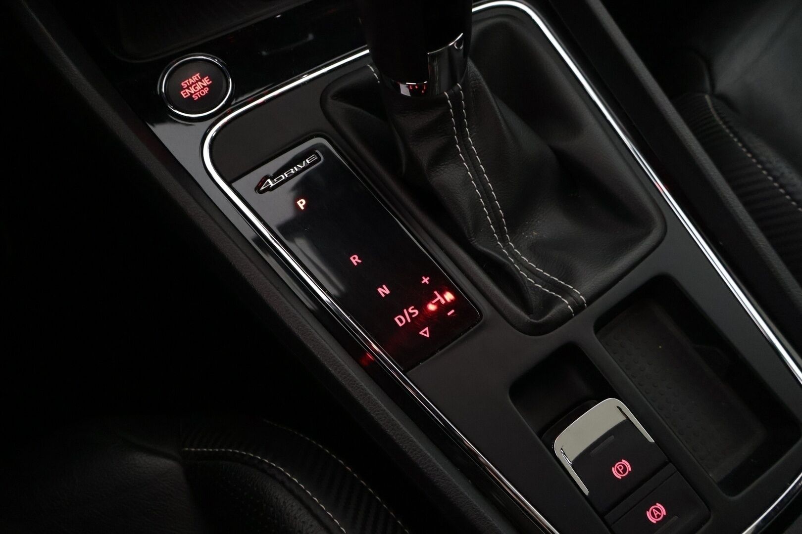 Seat Leon ST 2017 2,0 TSI 300 4DRIVE Cupra DSG *Panorama / ACC / Seat sound / Nahat* - *Kahdet renkaat ja vanteet!* - HULLUT AVAJAISHULINAT KORKOTARJOUS 3,29 %