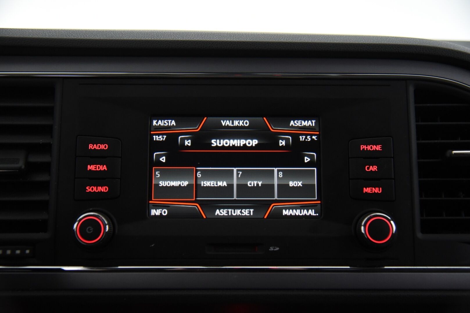 Seat Leon ST 2017 1,0 TSI 115 Ecomotive Style DSG / Webasto / Vakkari / LED-lisävalo / - Suomi-auto / 2x alumiinivanteet / Hihna tehty! - Osta nyt, maksa vasta ensi vuonna