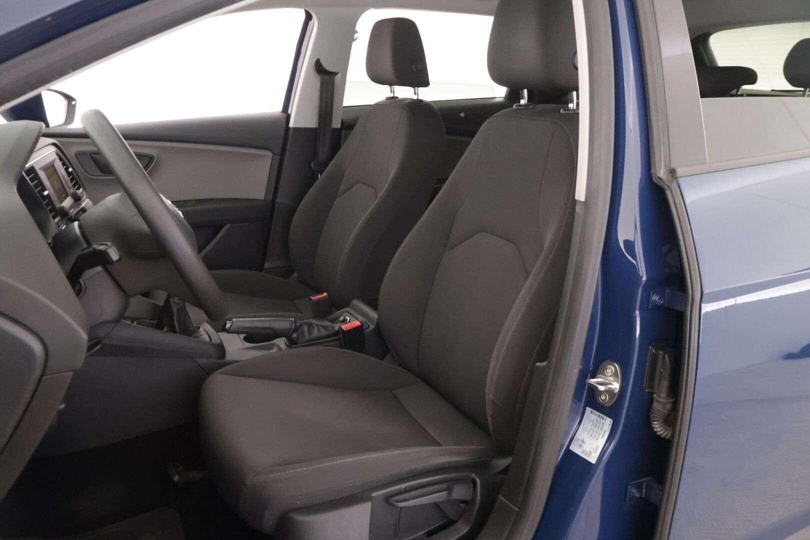 Seat Leon ST 2017 1,0 TSI 115 Ecomotive Reference - *Lohkolämmitin /  vakionopeudensäädin / 2x renkaat*