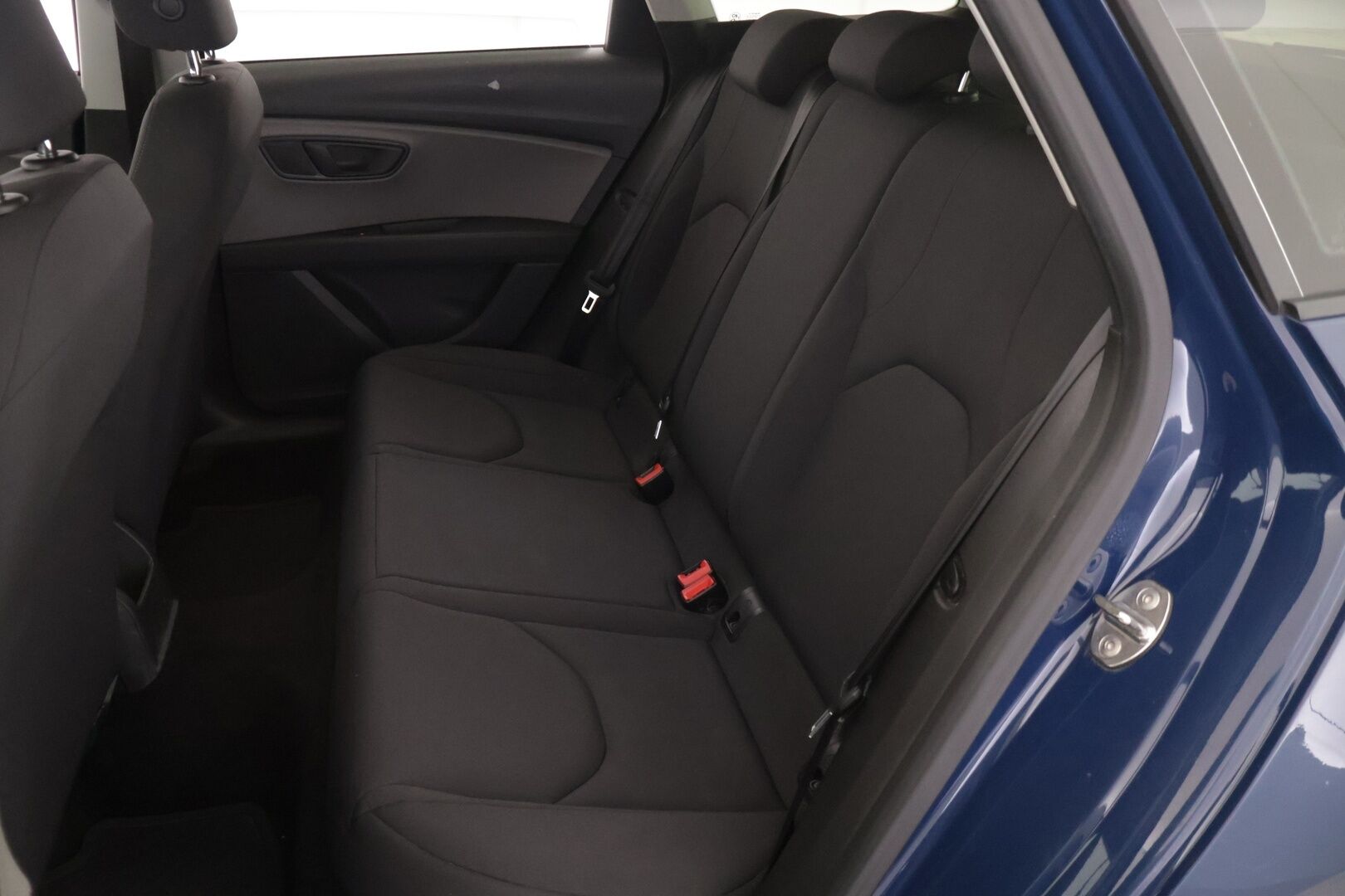 Seat Leon ST 2017 1,0 TSI 115 Ecomotive Reference - *Lohkolämmitin /  vakionopeudensäädin / 2x renkaat*