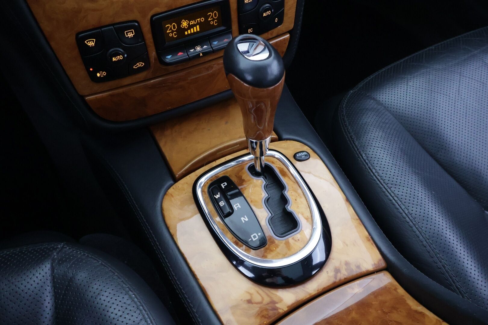 Mercedes-Benz S 55 AMG 2000 AMG Sedan 5.4L V8 * YritysOutlet - Myydään vain yrityksille *