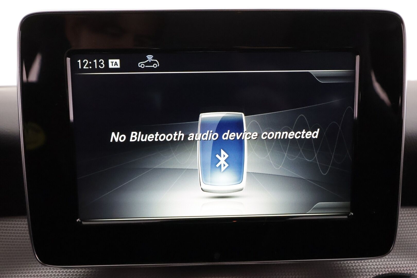 Mercedes-Benz GLA 2017 180 A Premium Business * Suomi-auto / Night paketti / Vakkari / P.kamera / LED / Navi / Lohkolämmitin * - Kahdet renkaat aluvanteilla / Merkkihuollettu - HULLU BLACKWEEK KORKOTARJOUS 2,49%