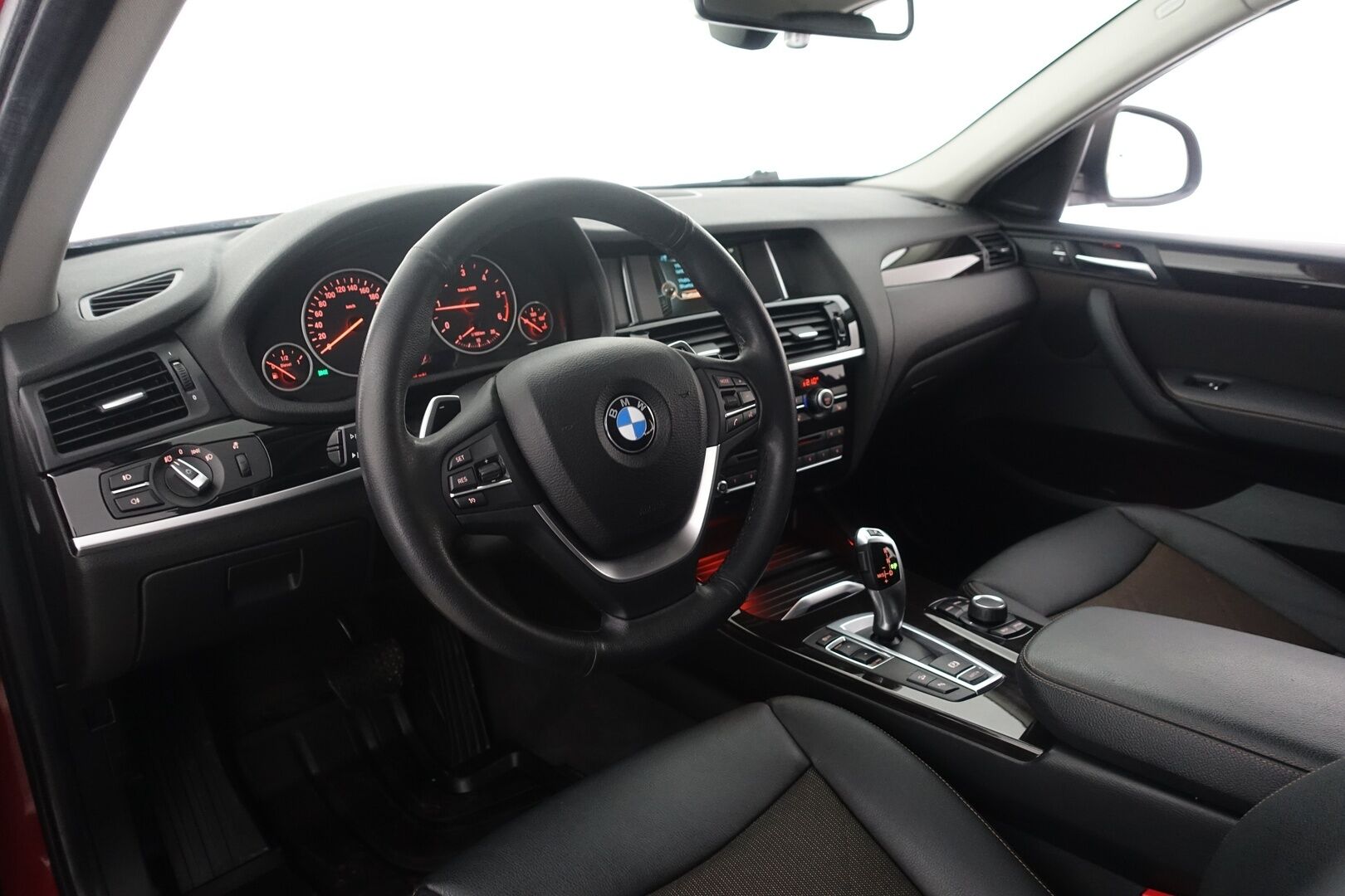 BMW X4 2017 F26 xDrive20d A Business xLine - | Vakkari | Puolinahkasisusta | Xenon | Bluetooth | KeyLessGo |