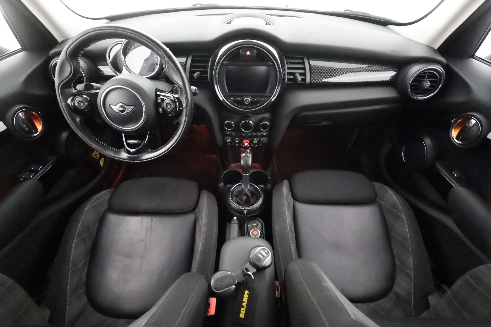 MINI COOPER S 2018 5-ovinen Cooper S A Business Plus - | Vakkari | Lohko | P.tutkat | LED | Sporttipenkit | Comfort Access | Suomi-auto | Kahdet Renkaat | Merkkihuollettu |