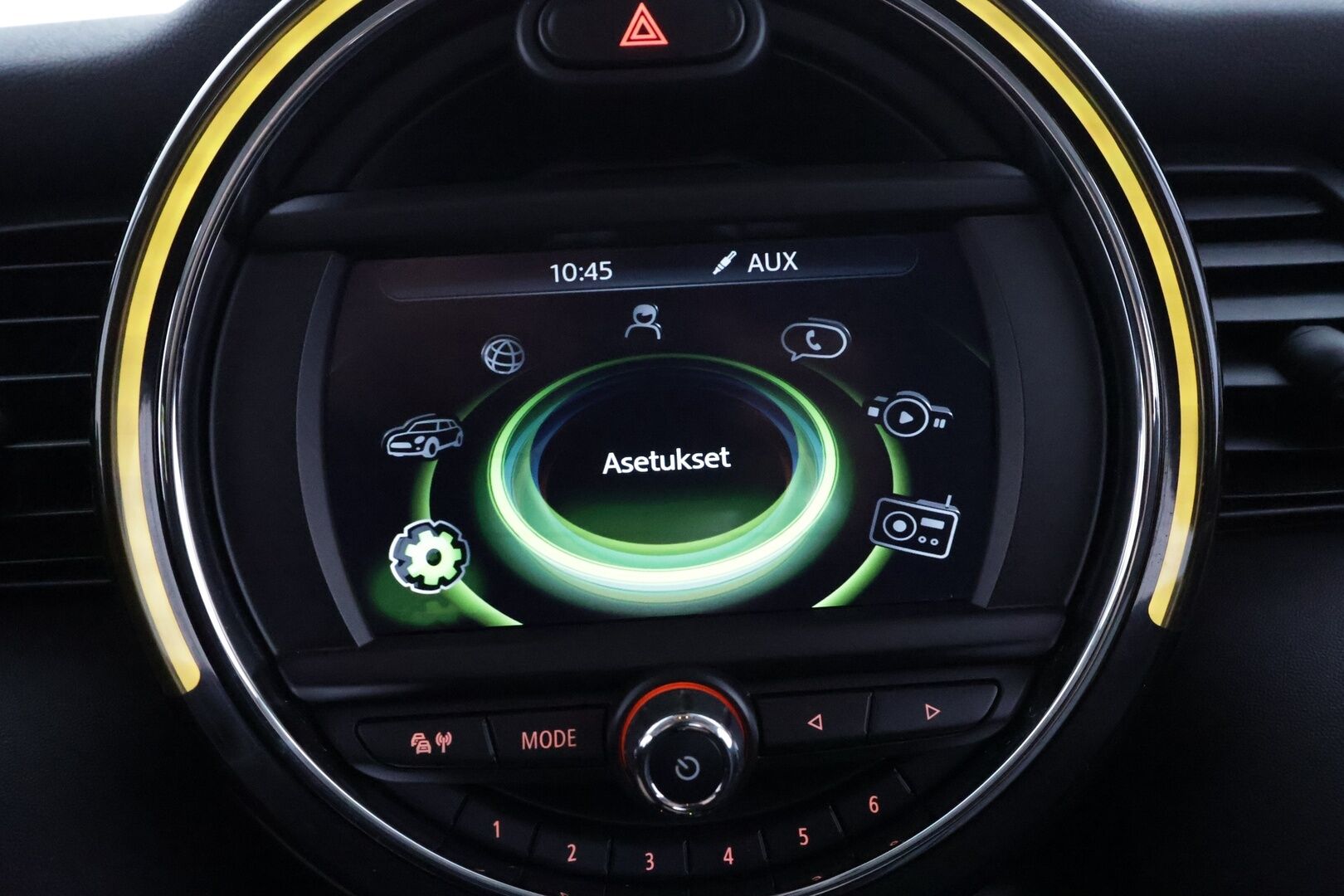 MINI COOPER S 2018 5-ovinen Cooper S A Business Plus - | Vakkari | Lohko | P.tutkat | LED | Sporttipenkit | Comfort Access | Suomi-auto | Kahdet Renkaat | Merkkihuollettu |