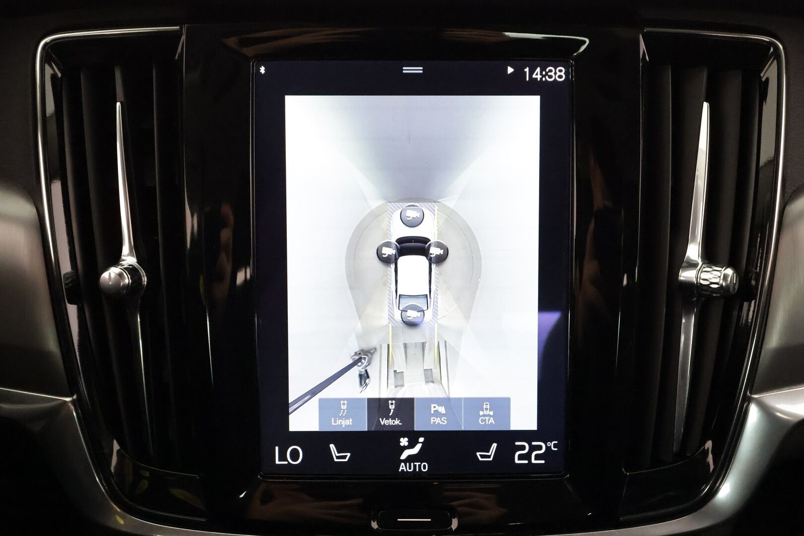 Volvo S90 2017 D3 Momentum aut - | ACC | Pilot Assist | Full-LED | Digimittaristo | Koukku | Webasto | Navi | Keyless | 360° | Lämmitettävä ohjauspyörä | Kahdet renkaat | 1.om Suomi-auto | Merkkihuollot |