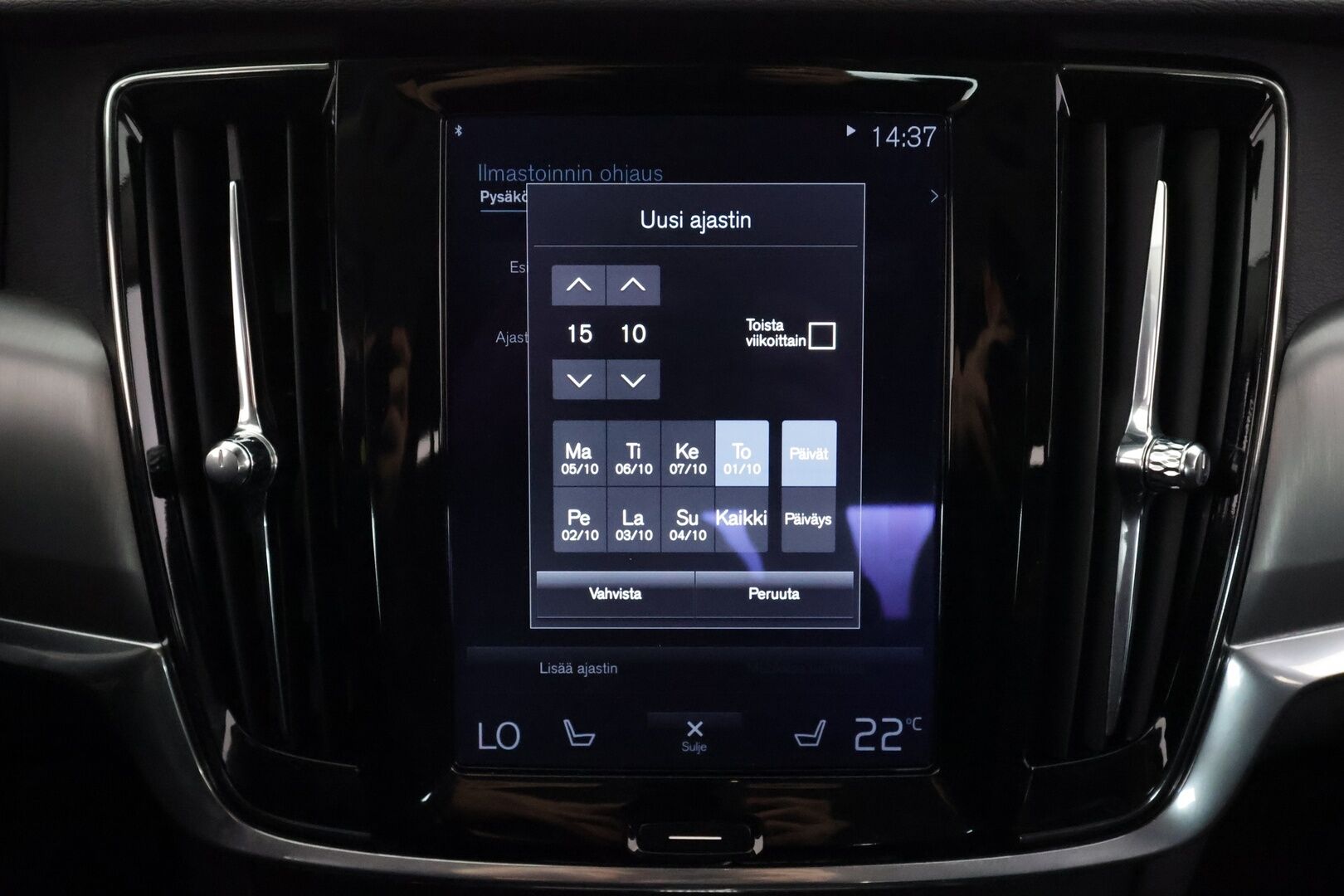 Volvo S90 2017 D3 Momentum aut - | ACC | Pilot Assist | Full-LED | Digimittaristo | Koukku | Webasto | Navi | Keyless | 360° | Lämmitettävä ohjauspyörä | Kahdet renkaat | 1.om Suomi-auto | Merkkihuollot |
