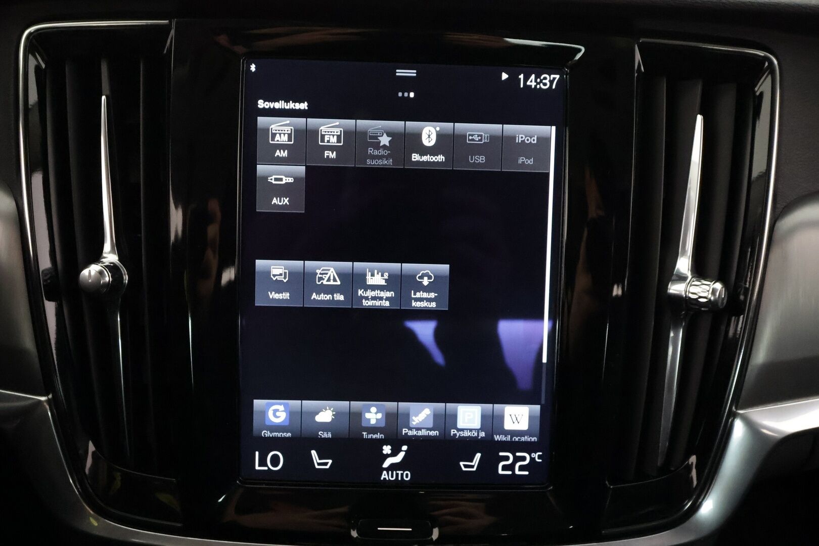 Volvo S90 2017 D3 Momentum aut - | ACC | Pilot Assist | Full-LED | Digimittaristo | Koukku | Webasto | Navi | Keyless | 360° | Lämmitettävä ohjauspyörä | Kahdet renkaat | 1.om Suomi-auto | Merkkihuollot |