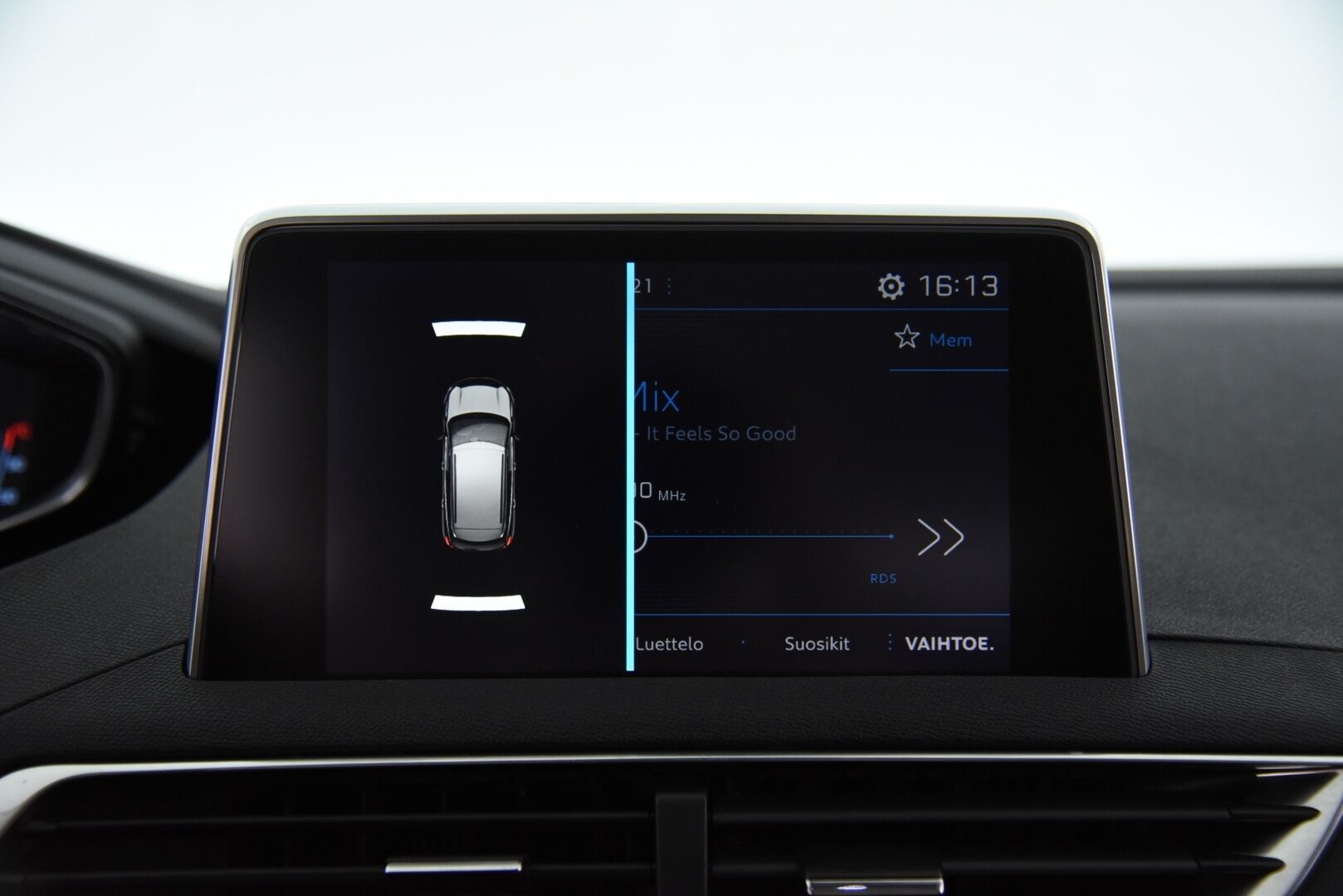 Peugeot 3008 2017 Allure PureTech 130 Automaatti / Suomi.Auto / Vakkari / LED-valot / Peruutustutkat / App-Connect / - Erinomaiset lisävarusteet / Jakohihna tehty / Auto kuntotarkastettu!