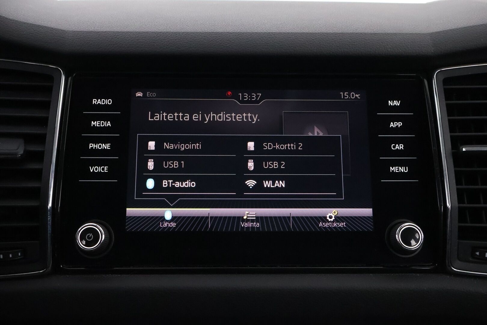 Skoda Kodiaq 2018 2,0 TDI 150 Ambition DSG Autom. * Webasto / Vetokoukku / Adapt.LED / KeylessGo / Navi / Front Assist - Juuri huollettu / Jakopää tehty / Juuri tullut Tampereelle! - HULLUT BLACKWEEK JATKOT - KORKOTARJOUS 2,49%