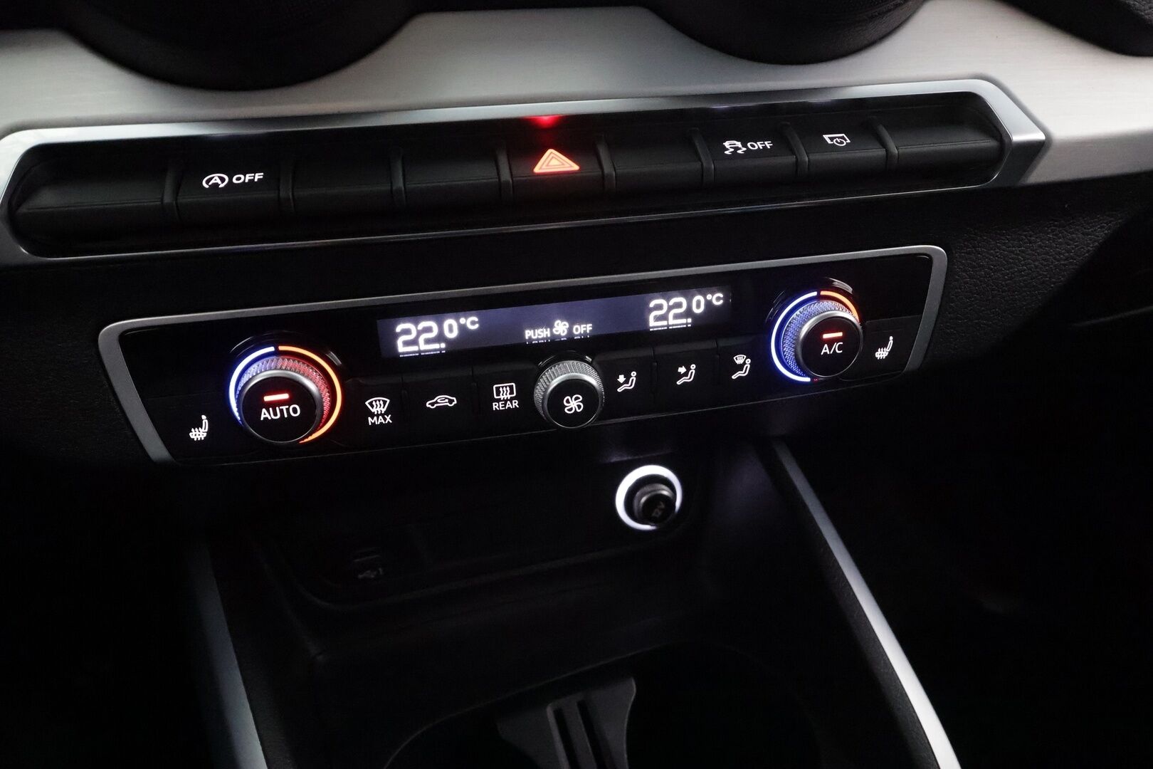 Audi Q2 2018 Business Sport Plus Edition 1,4 TFSI 110kw S-tronic * 1-om. Suomi-auto / Vakkari / P.tutkat / LED / Apple&Android / Lohkolämmitin *