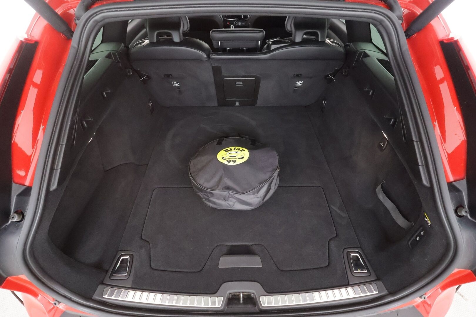 Volvo V90 2018 T8 AWD R-Design aut - | ACC | Webasto | Muistipenkki | High performance Audio | P.Kamera | Ratinlämmitys | LED | Keyless | Apple&Android | Suomi-auto | Kahdet Renkaat |