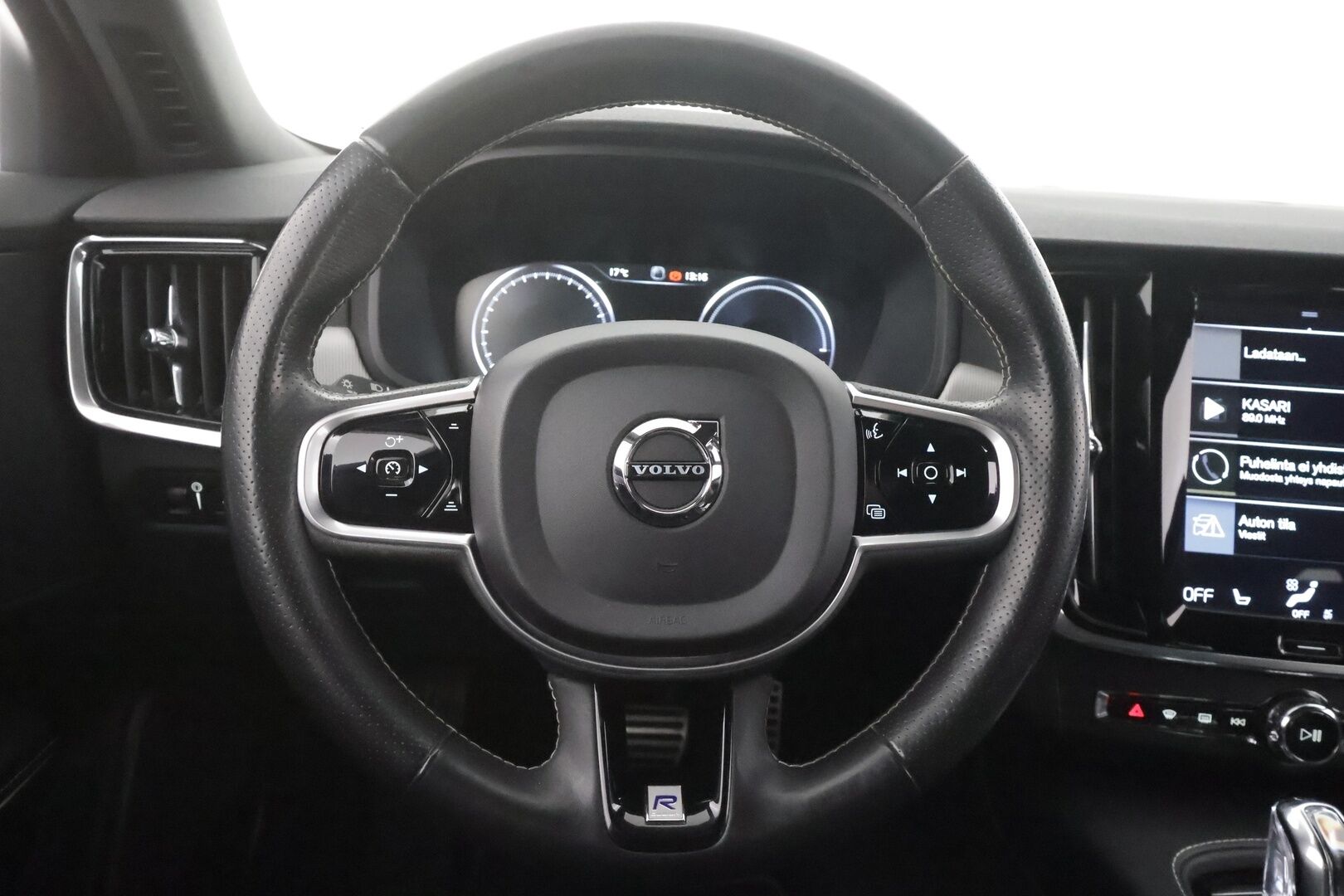 Volvo V90 2018 T8 AWD R-Design aut - | ACC | Webasto | Muistipenkki | High performance Audio | P.Kamera | Ratinlämmitys | LED | Keyless | Apple&Android | Suomi-auto | Kahdet Renkaat |