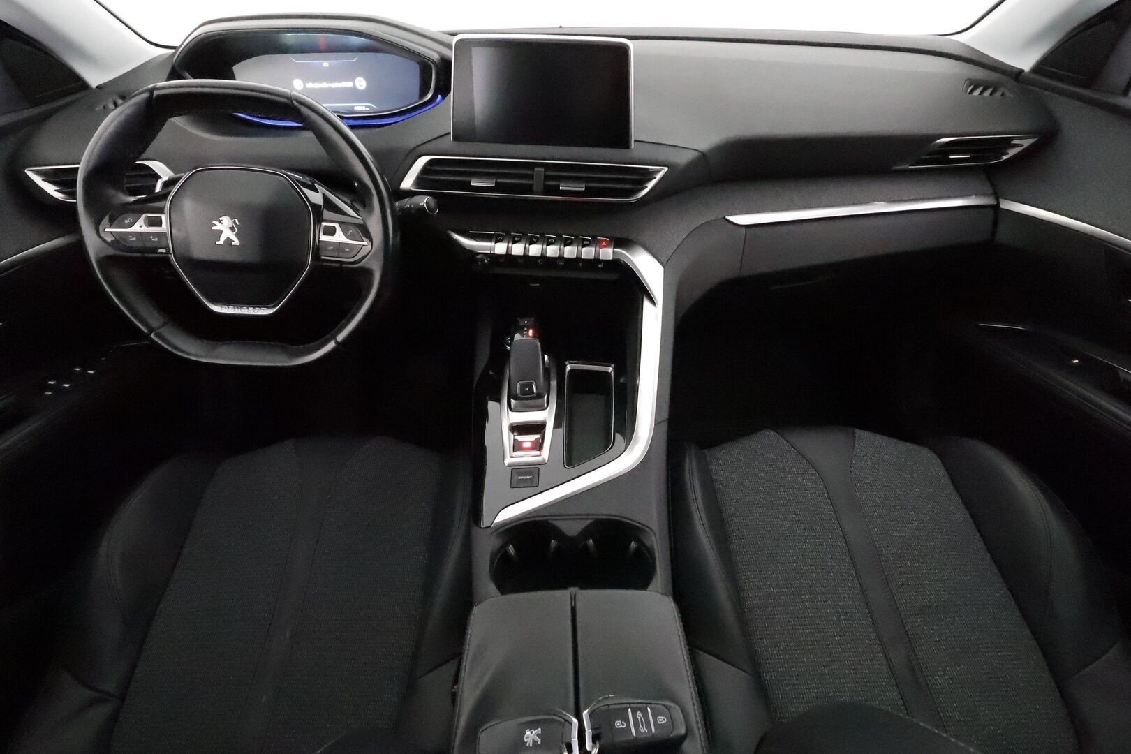 Peugeot 5008 2018 Allure PureTech 130 Aut. 7-Paik **Sisätilanlämmitin / Full-LED / Digimittaristo / P.Tutkat / Ajolinjapilotti / Keyless** - Kahdet Renkaat
