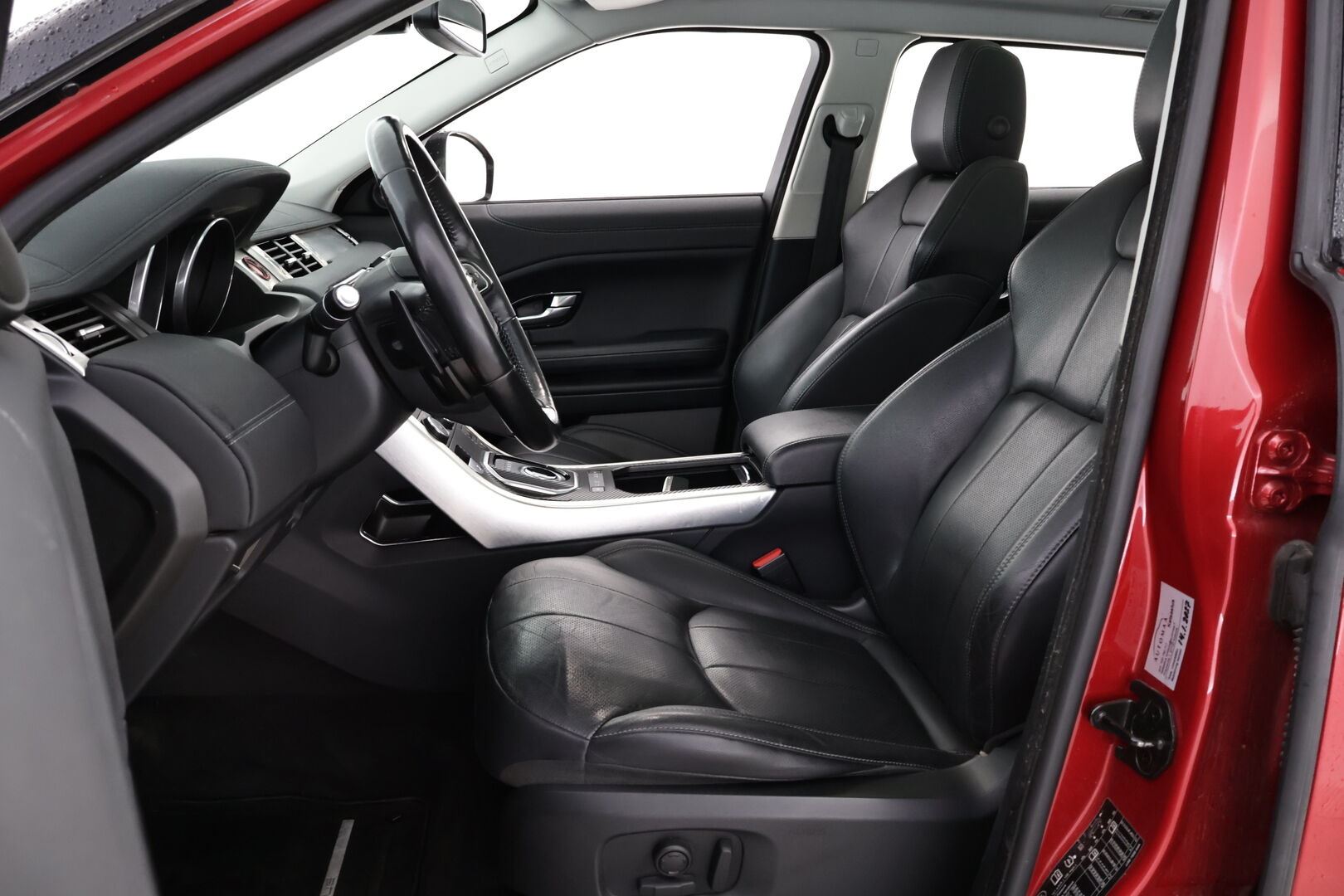 Land Rover Range Rover Evoque 2018 2,0 TD4 150 Aut SE Dynamic Business LE - MYYDÄÄN HUUTOKAUPAT.COM!