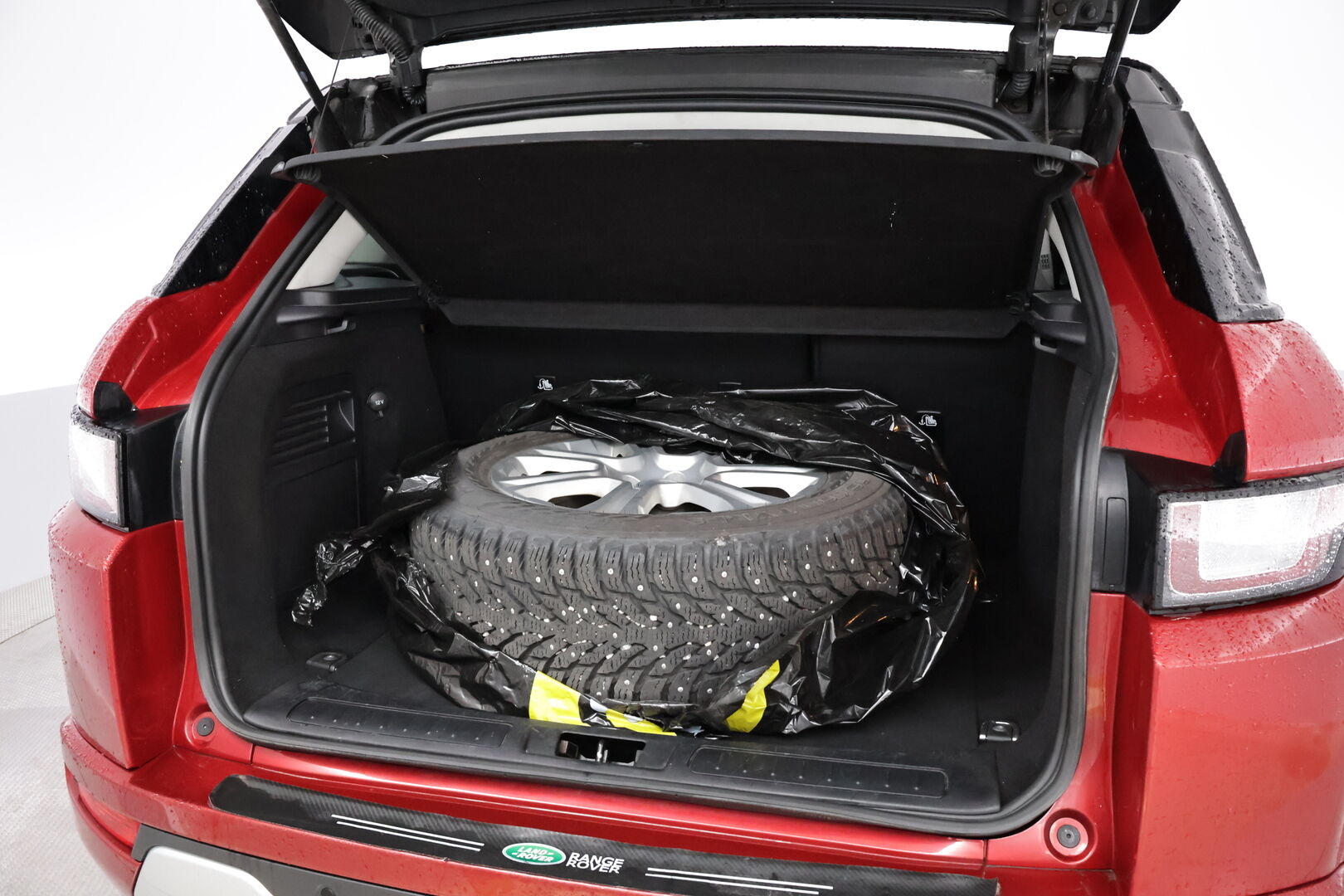 Land Rover Range Rover Evoque 2018 2,0 TD4 150 Aut SE Dynamic Business LE - MYYDÄÄN HUUTOKAUPAT.COM!