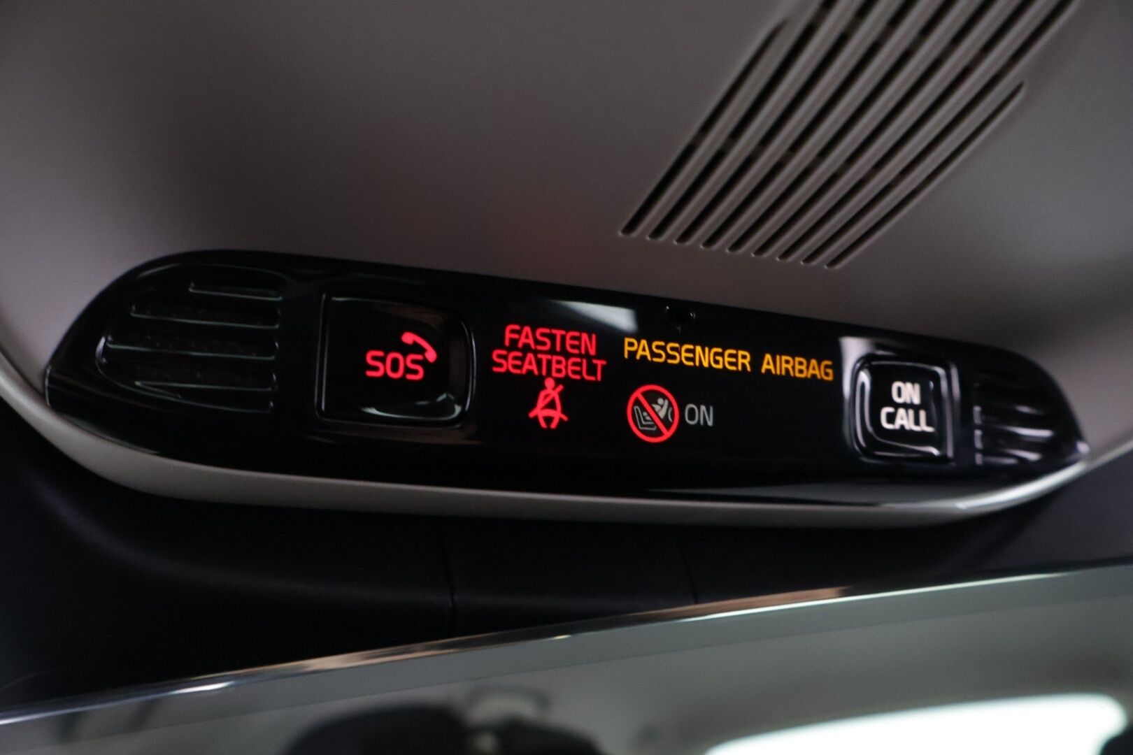 Volvo V90 2016 D4 Business aut *Pilot Assist / Webasto / Tutkat / Puolinahat / Navi / VOC / Ratinlämmitin / KeylessGo - 2x Renkaat Aluvanteilla / Super-Siisti