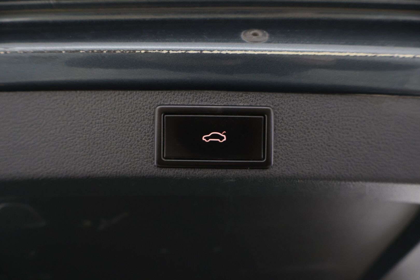 Skoda Octavia 2017 Combi 2,0 TDI 150 L&K DSG Autom. / Ei AD-Blueta / Sähköpenkki muistilla / ACC / Vetokoukku - Super Varusteet / Siisti Yksilö / Viimeisimpiä Lajiaan 