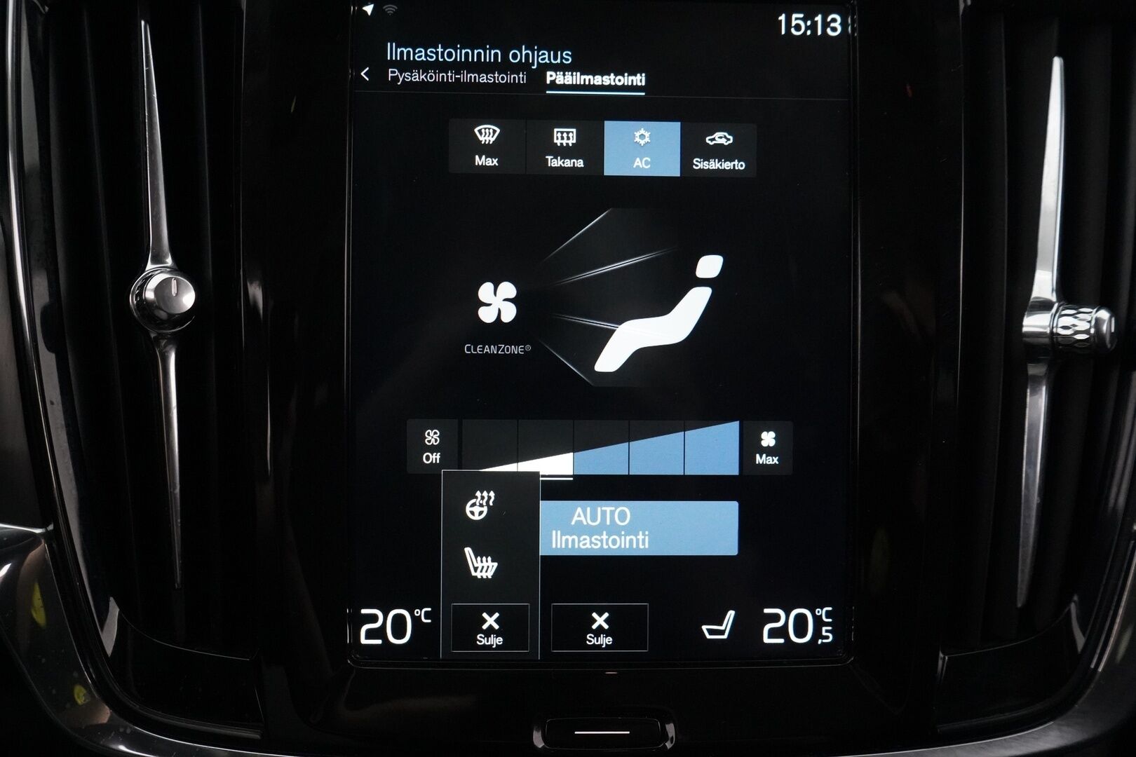 Volvo V90 2018 D3 Momentum aut - ACC | Pilot assist | LED | Webasto | Ratin lämmitys | Suomi-auto | Kahdet renkaat alumiinivanteilla | Särmä huoltohistoria!