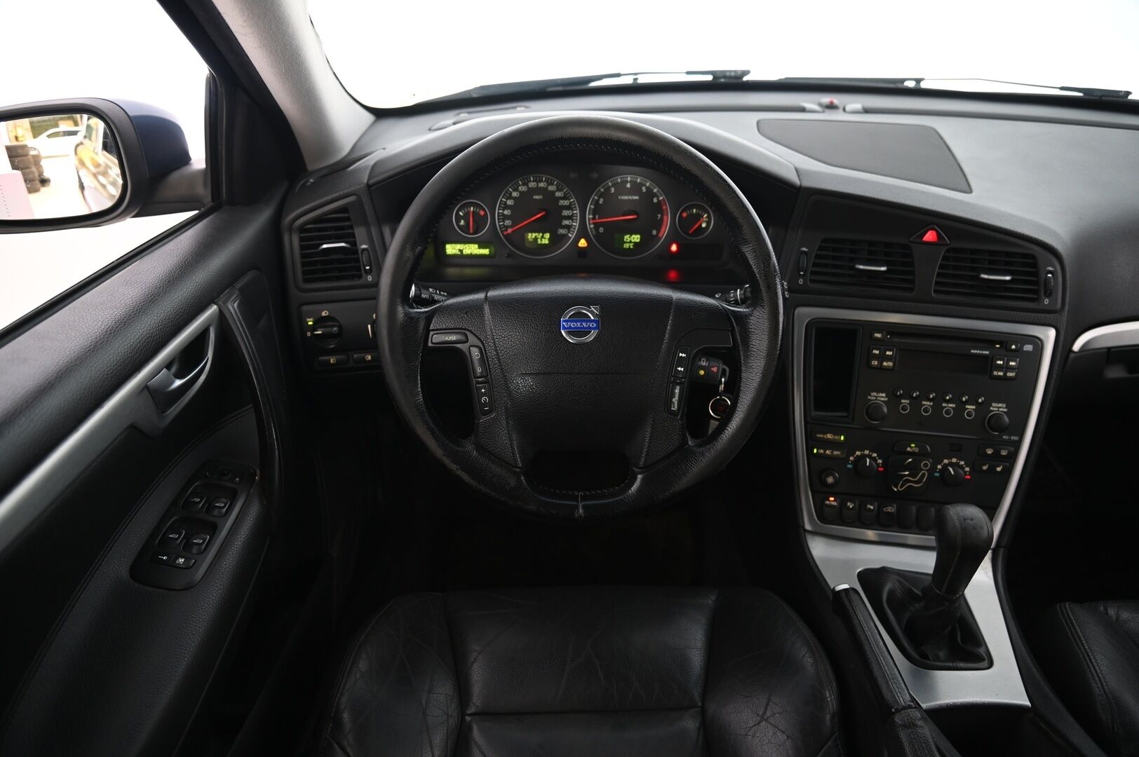 Volvo V70 2006 V70 2,4 Bi-Fuel Summum *Myydään Huutokaupat.com*