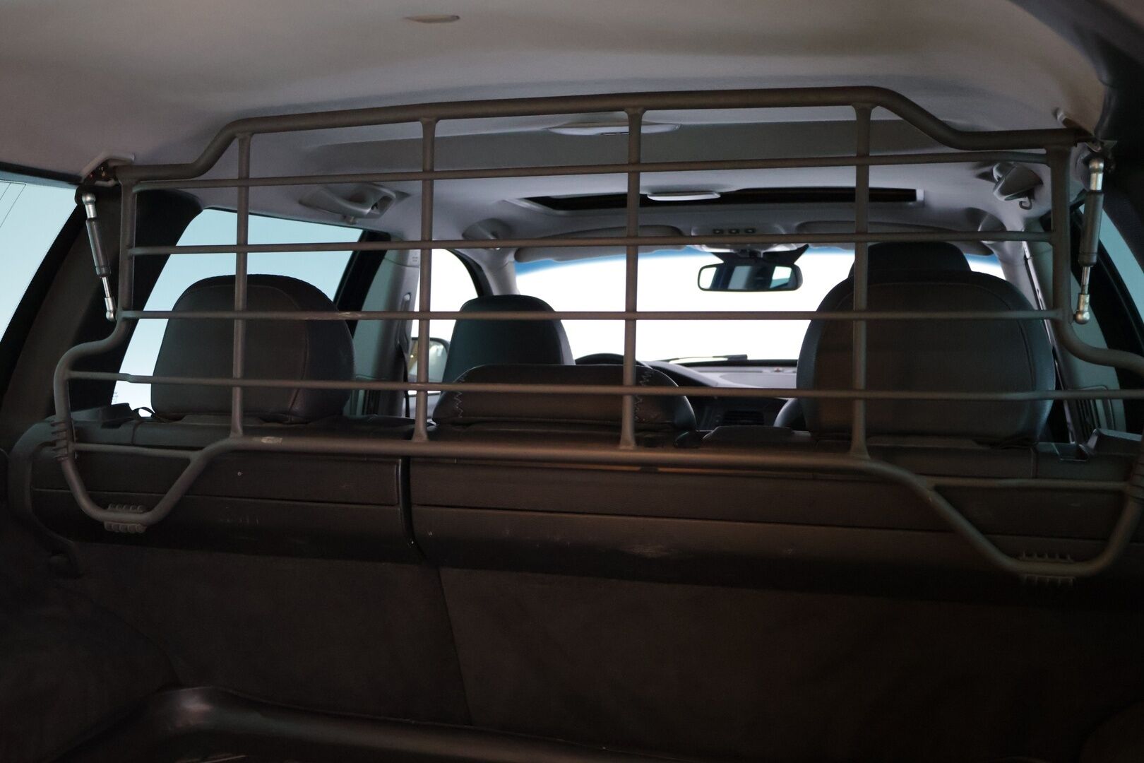 Volvo XC70 2005 Ocean Race D5 5ov - | Koukku | Four-C | Lohko | 2x Hyvät Renkaat Volvon Aluilla | Lasikattoluukku | Kuskilla Muistipaikka |