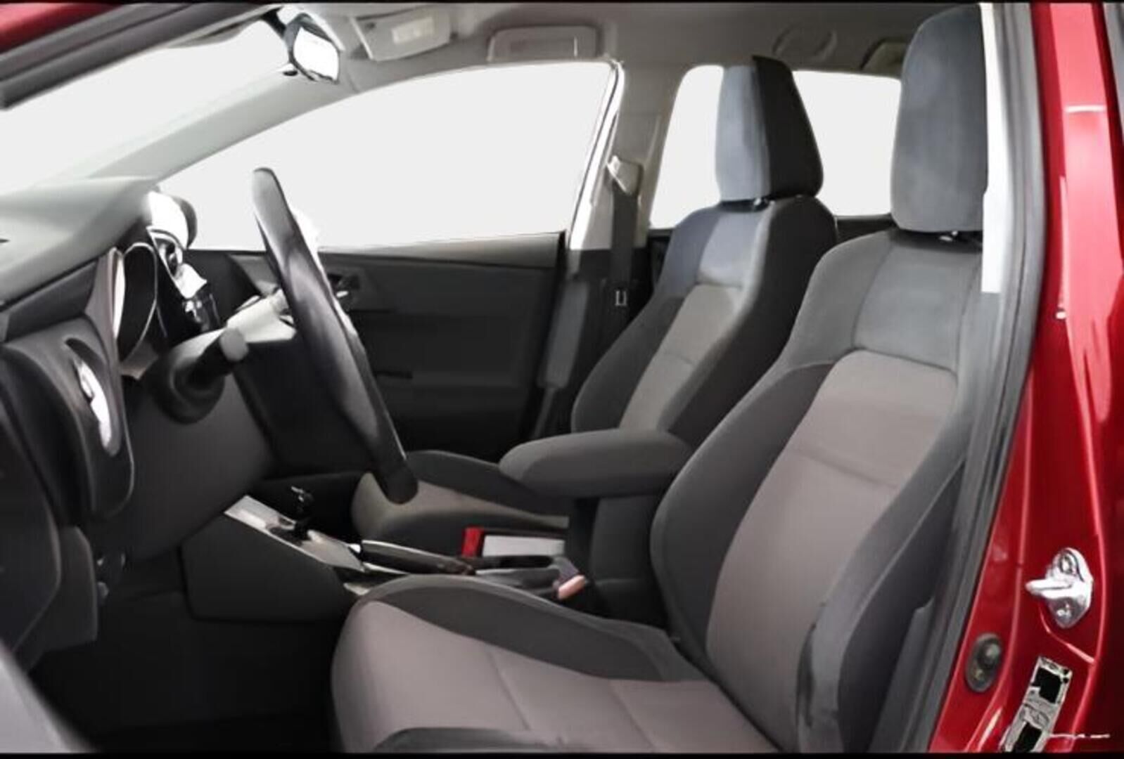 Toyota Auris 2018 Touring Sports 1,8 Hybrid Active Edition / Merkkihuollettu / P-kamera / Metalliväri / Lohkolämmitin / LED - Myydään juuri huollettuna! / Erikoisväri / 2x Toyotan aluvanteet 