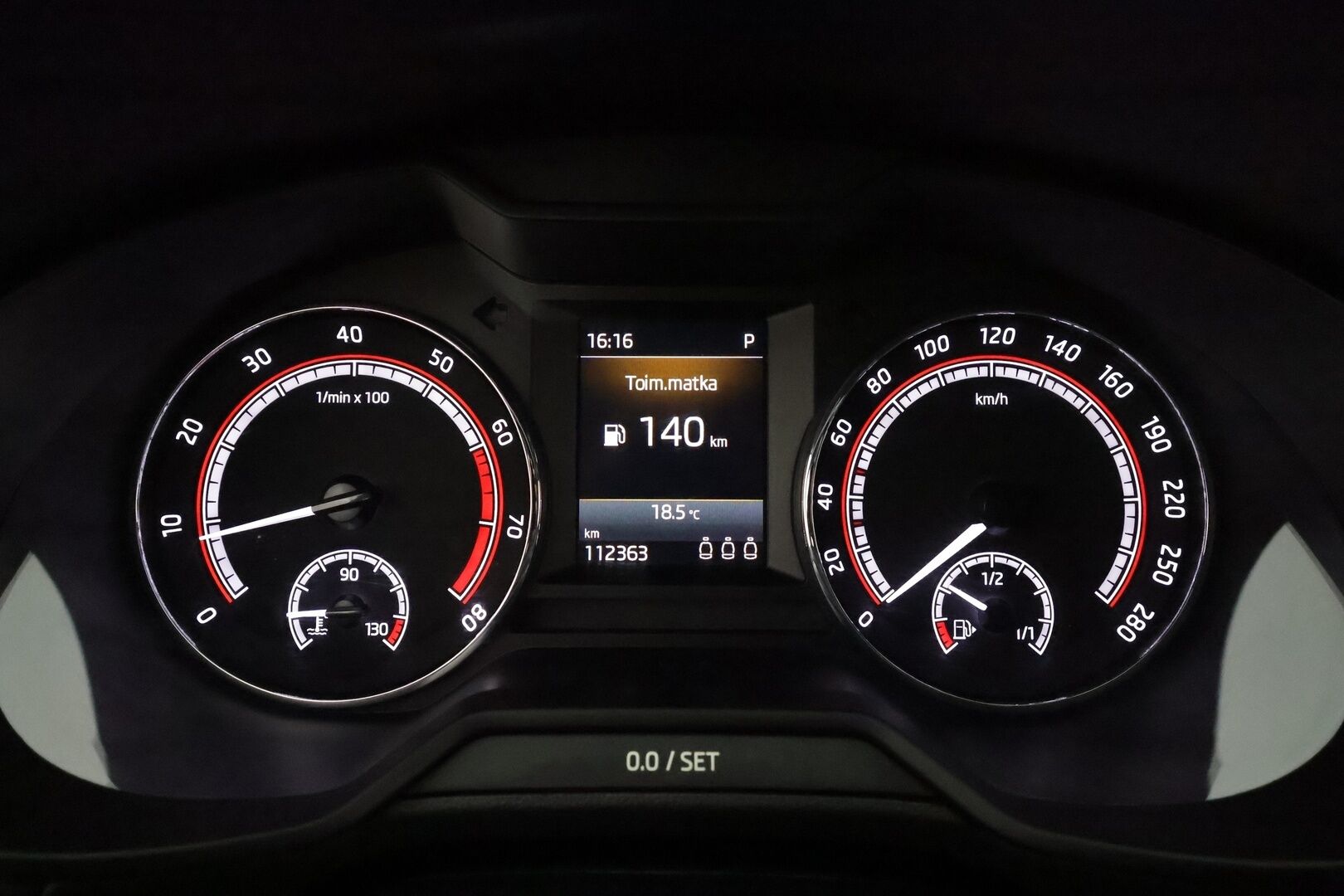 Skoda Octavia 2018 Combi 2,0 TSI RS DSG **Adapt. vakkari / Webasto / P.kamera / Keyless / Apple&Android**