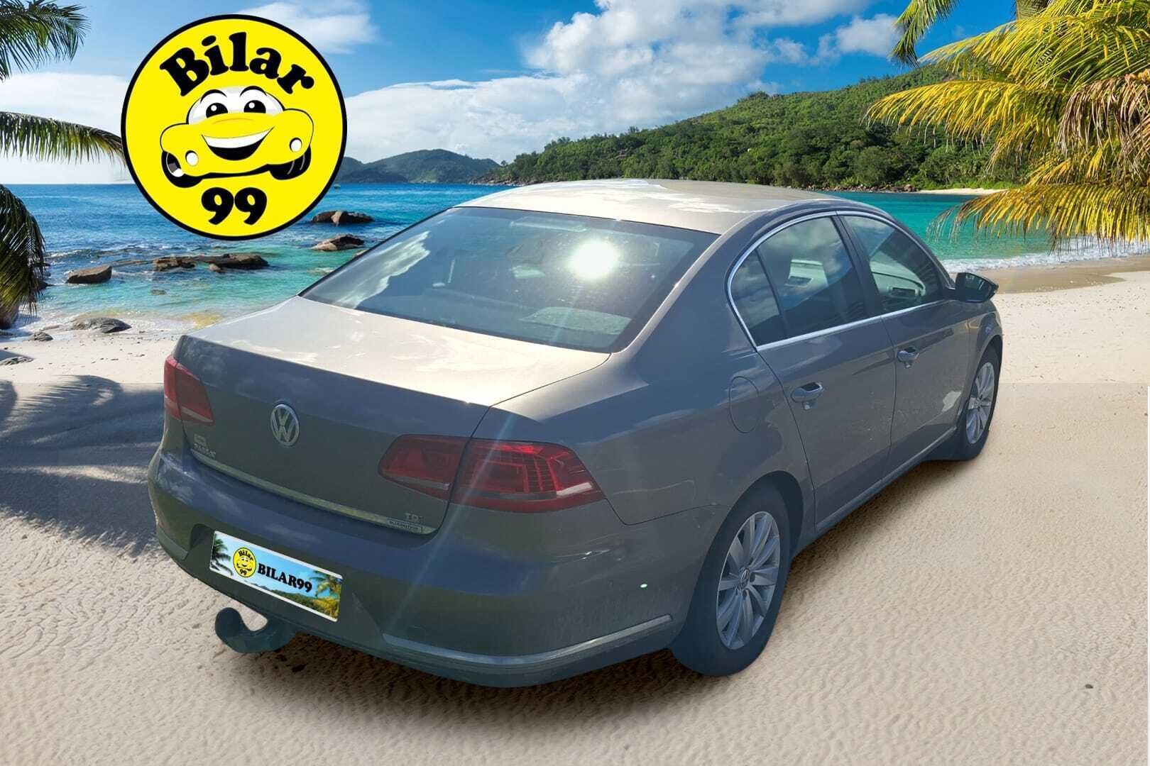 Volkswagen Passat 2011 Sedan Comfortline 1,6 TDI 77 kW (105 hv) BlueMotion Technology - * YritysOutlet - Myydään vain yrityksille * | Vakkari | Navi | Koukku