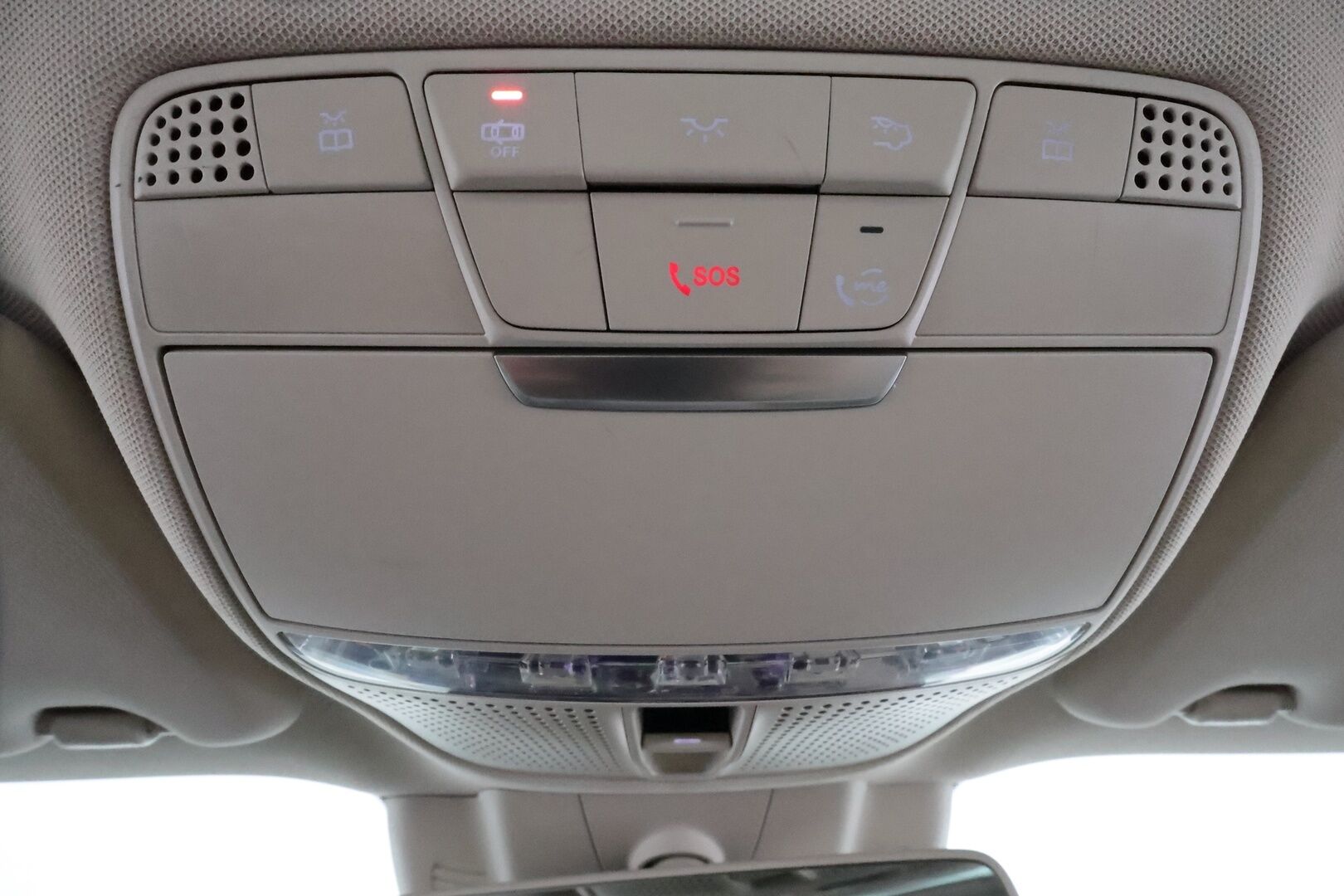 Mercedes-Benz E 2018 220 d A Coupé Business AMG **Burmester / Widescreen / Panorama / 360° / Muistipenkit / HUD / Lohkolämmitin** - 1-Om Suomi-auto / Kovilla varusteilla! / Kahdet renkaat aluvanteilla 