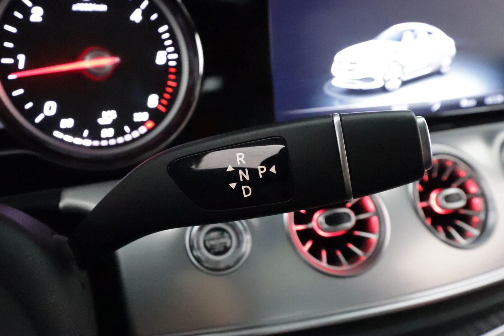 Mercedes-Benz E 2019 220 d 4Matic A Coupé Business AMG **Burmester / Muistipenkit / Lasikattoluukku / Multibeam LED / 360° / Navi** - Suomi-auto / Kahdet renkaat aluvanteilla / Webasto / Puna-mustat nahat