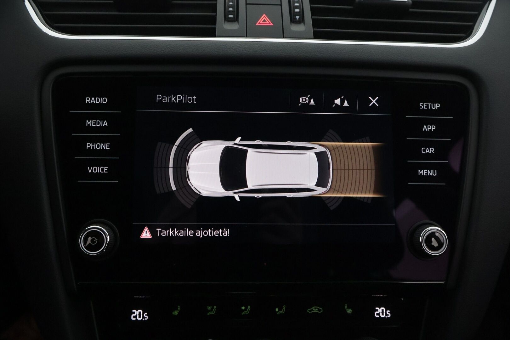 Skoda Octavia 2018 Combi 2,0 TDI 150 Ambition DSG Autom. */ 2.om Suomi-auto / Webasto / Vakkari / Läm. tuulilasi / Carplay / 2x renkaat /* - Hihna tehty 12/24 / Siisti yksilö / 2x renkaat