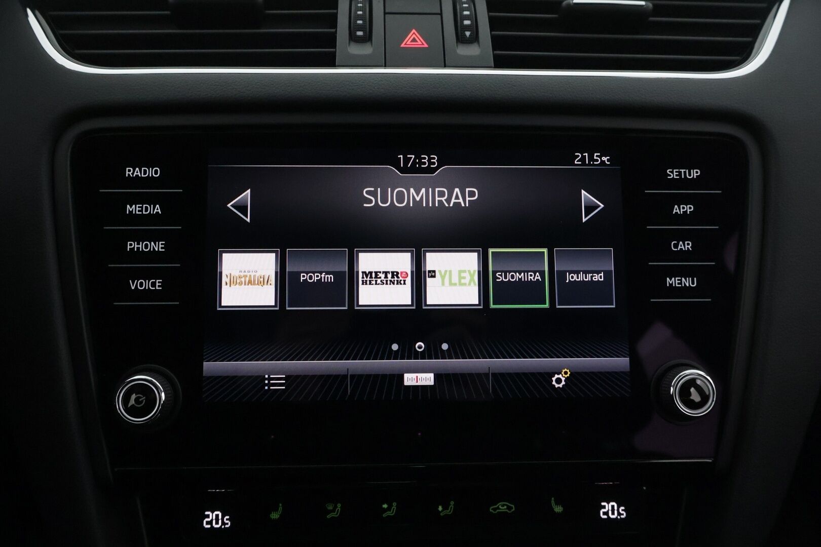 Skoda Octavia 2018 Combi 2,0 TDI 150 Ambition DSG Autom. */ 2.om Suomi-auto / Webasto / Vakkari / Läm. tuulilasi / Carplay / 2x renkaat /* - Hihna tehty 12/24 / Siisti yksilö / 2x renkaat