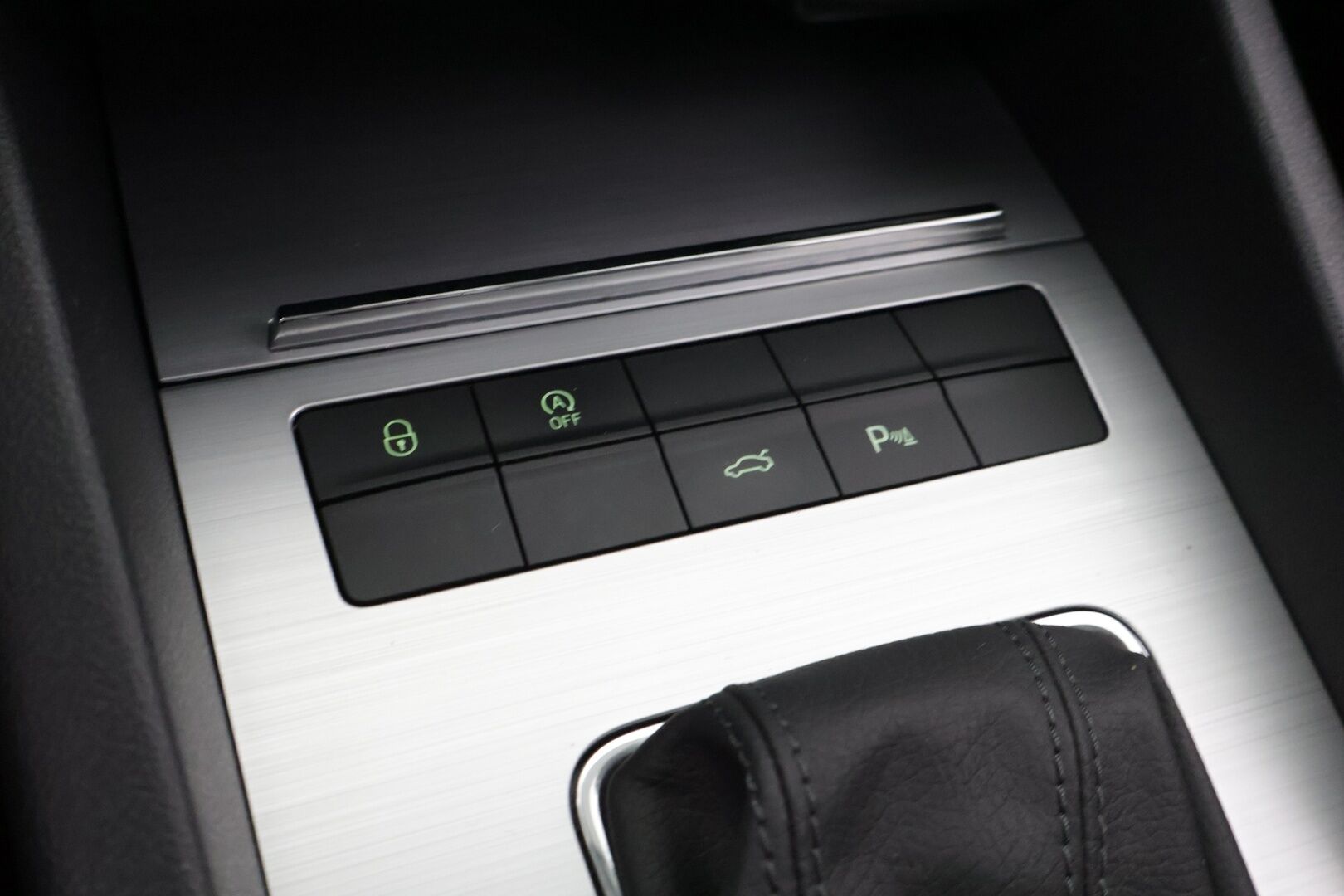 Skoda Octavia 2018 Combi 2,0 TDI 150 Ambition DSG Autom. */ 2.om Suomi-auto / Webasto / Vakkari / Läm. tuulilasi / Carplay / 2x renkaat /* - Hihna tehty 12/24 / Siisti yksilö / 2x renkaat