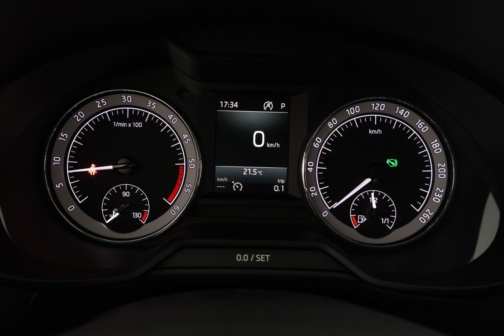 Skoda Octavia 2018 Combi 2,0 TDI 150 Ambition DSG Autom. */ 2.om Suomi-auto / Webasto / Vakkari / Läm. tuulilasi / Carplay / 2x renkaat /* - Hihna tehty 12/24 / Siisti yksilö / 2x renkaat