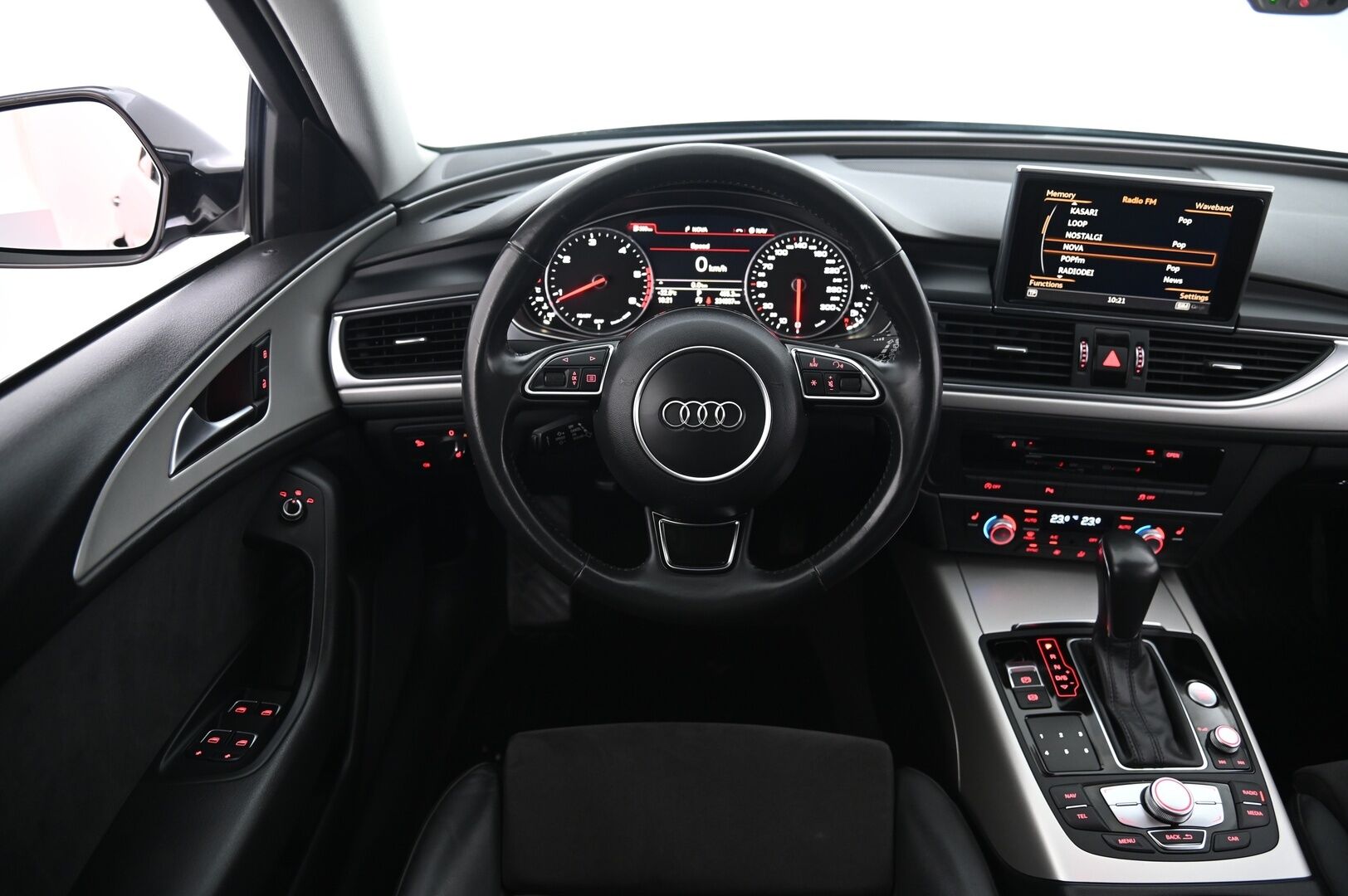 Audi A6 2018 Avant S line Business Sport 2,0 TDI 140 kW quattro*Webasto / Navi / P.kamera* - *S-Line / vetokoukku / 2x renkaat&vanteet*
