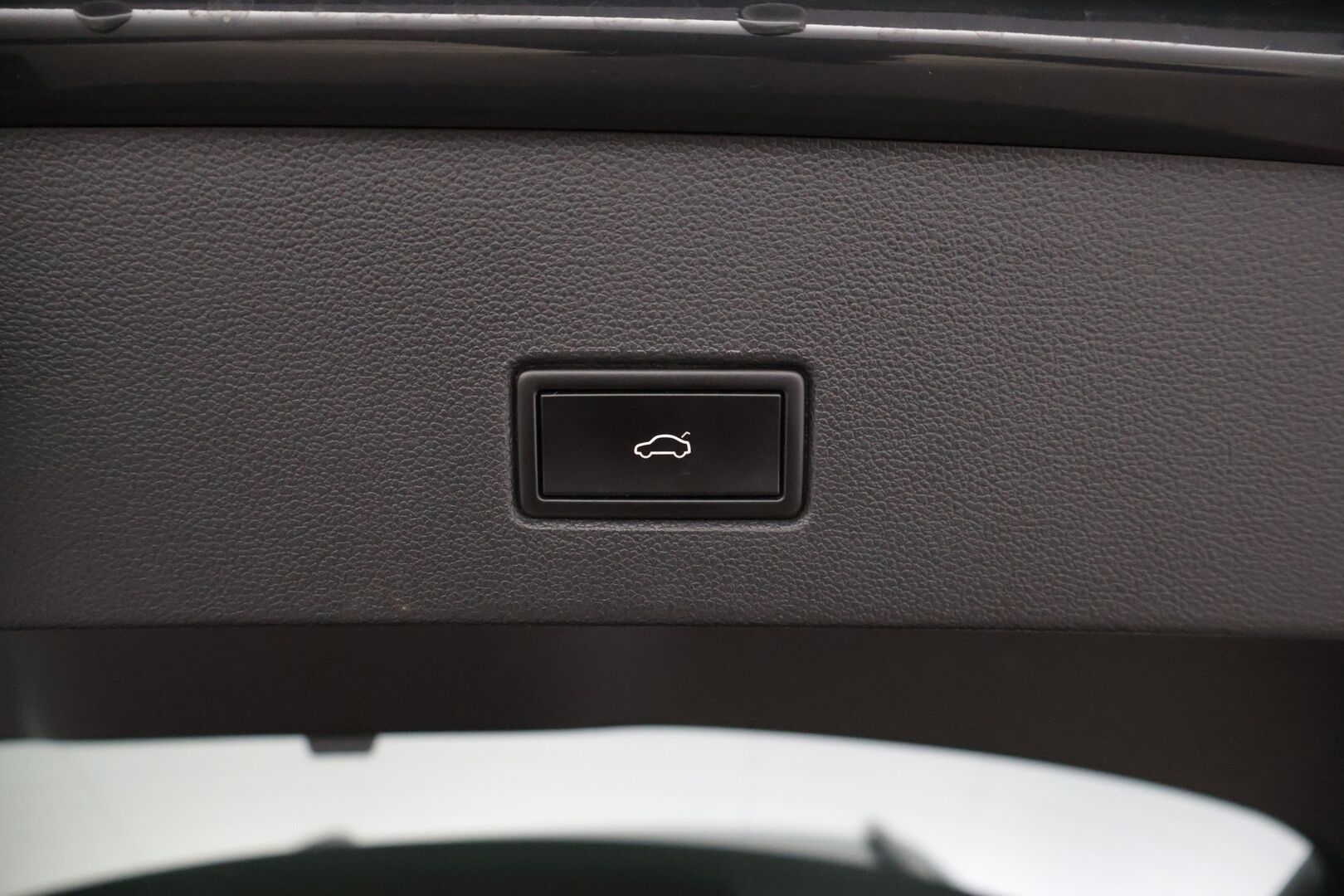 Volkswagen T-Roc 2018 Style 1,5 TSI EVO 110 kW (150 hv) aut. ** Adapt .Vakkari / LED-ajovalot / Lohkolämmitin / P.Kamera /  CarPlay ** - **1-omisteinen Suomiauto / Aut. ilmastointi / 2x renkaat / Hyvin huollettu! / Siistikuntoinen yksilö!**