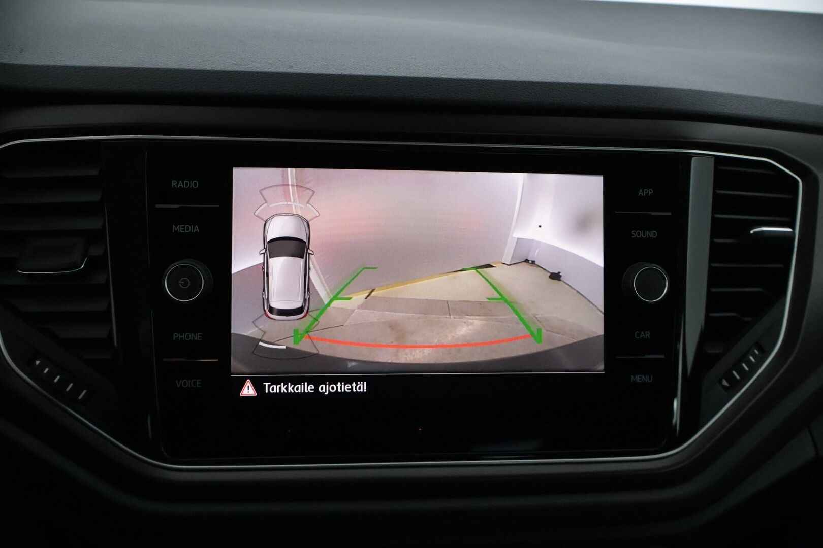 Volkswagen T-Roc 2018 Style 1,5 TSI EVO 110 kW (150 hv) aut. ** Adapt .Vakkari / LED-ajovalot / Lohkolämmitin / P.Kamera /  CarPlay ** - **1-omisteinen Suomiauto / Aut. ilmastointi / 2x renkaat / Hyvin huollettu! / Siistikuntoinen yksilö!** - HULLU BLACKWEEK KORKOTARJOUS 2,49%