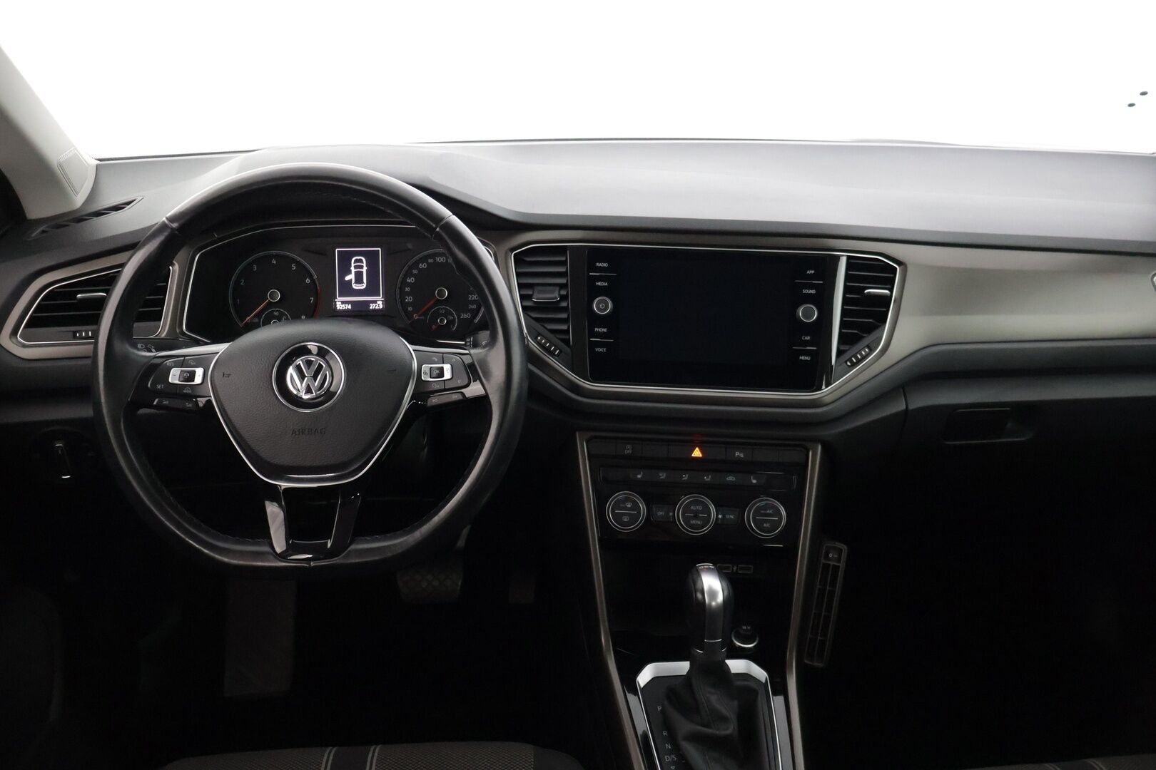 Volkswagen T-Roc 2018 Style 1,5 TSI EVO 110 kW (150 hv) aut. ** Adapt .Vakkari / LED-ajovalot / Lohkolämmitin / P.Kamera /  CarPlay ** - **1-omisteinen Suomiauto / Aut. ilmastointi / 2x renkaat / Hyvin huollettu! / Siistikuntoinen yksilö!**