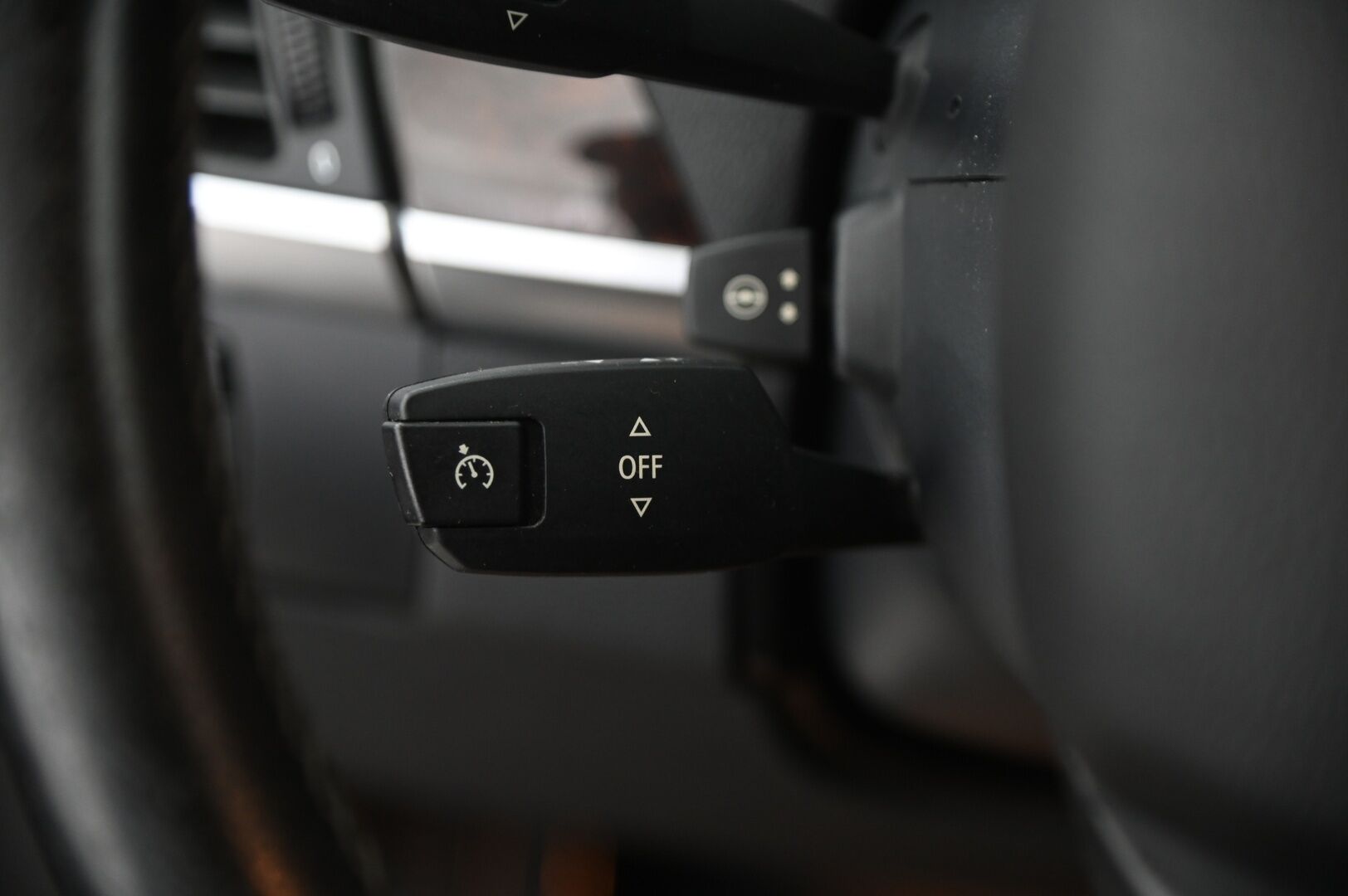 BMW X5 2008 3.0sd *YritysOutlet - Myydään vain yrityksille* - Eber | Comfort istuimet muistilla | Hifi | Koukku | Xenon | 20 vanteet | Astinlaudat