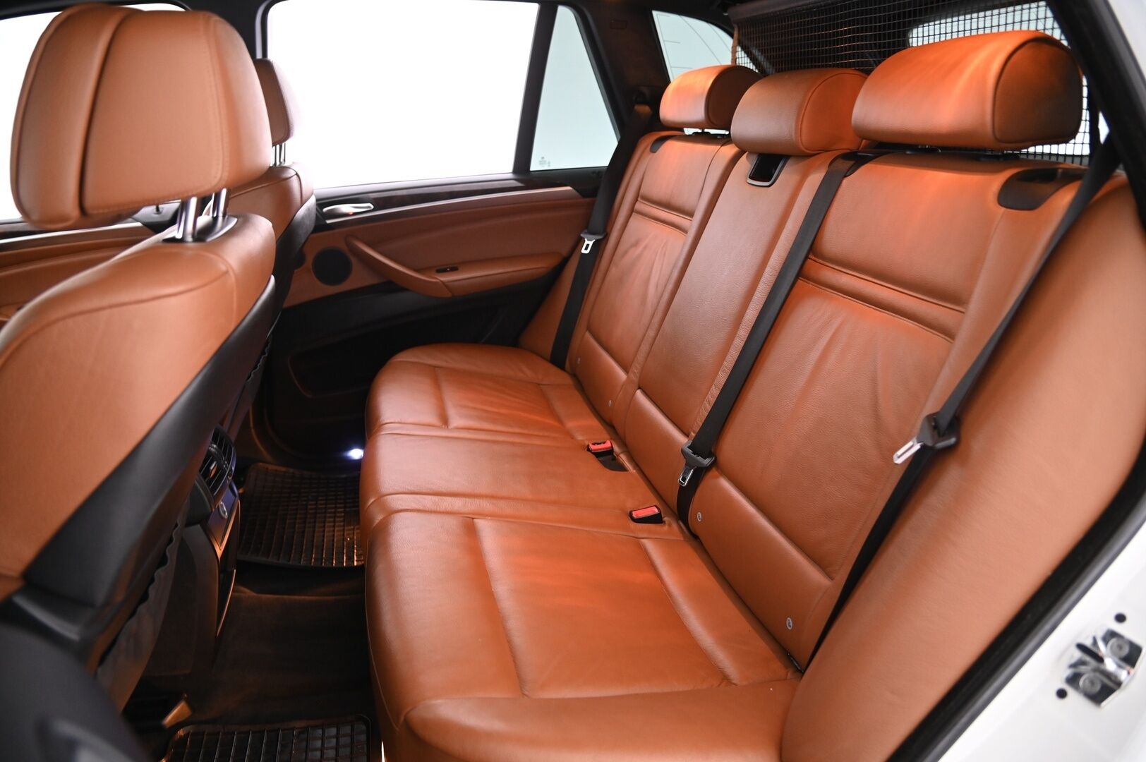BMW X5 2008 3.0sd *YritysOutlet - Myydään vain yrityksille* - Eber | Comfort istuimet muistilla | Hifi | Koukku | Xenon | 20 vanteet | Astinlaudat