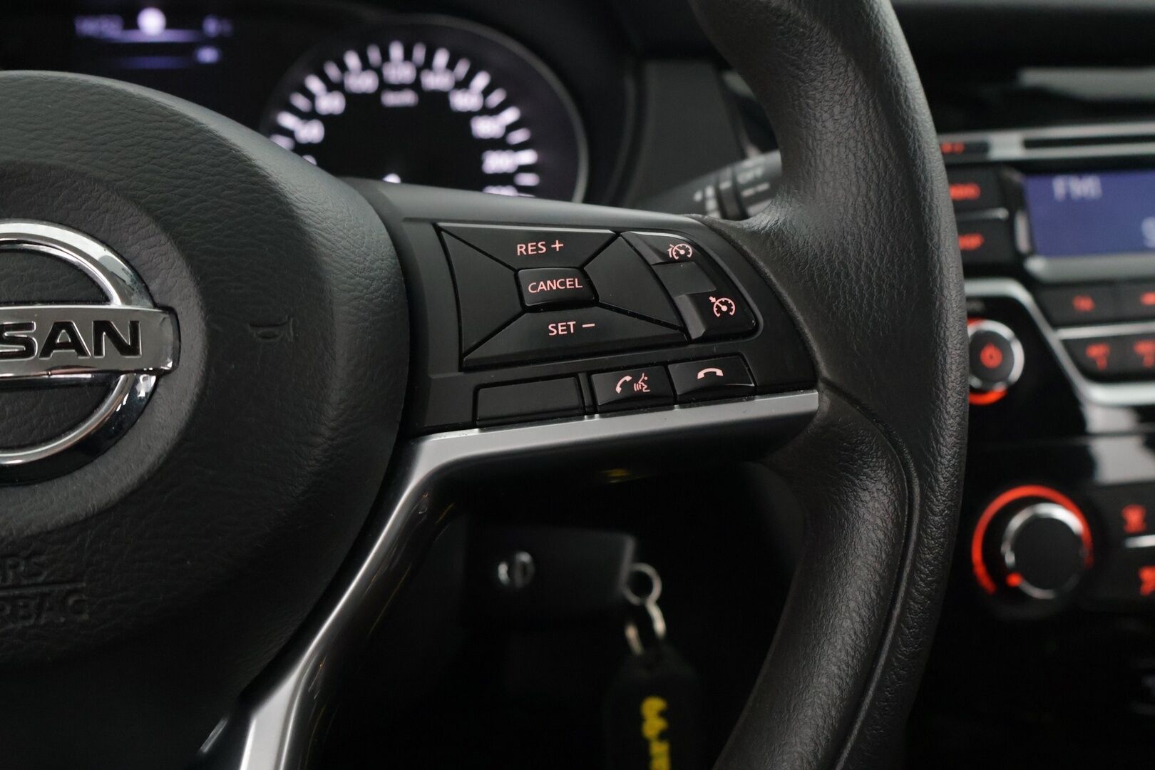 Nissan Qashqai 2019 DIG-T 115 Visia 2WD Xtronic