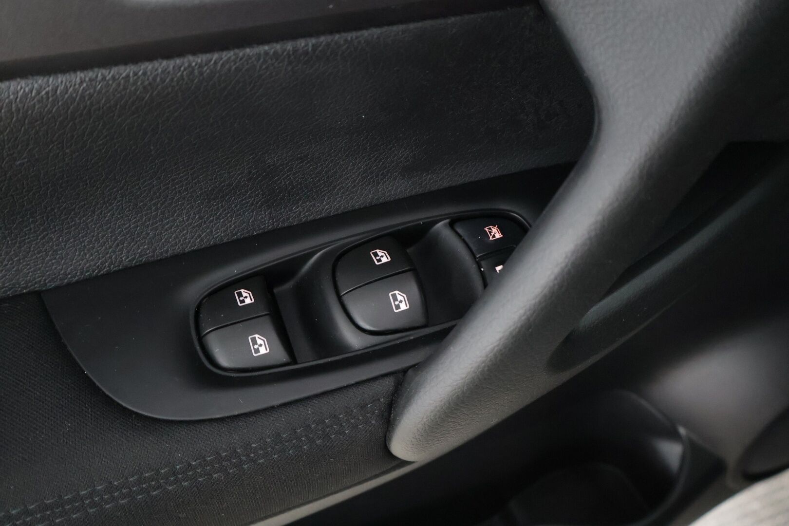 Nissan Qashqai 2019 DIG-T 115 Visia 2WD Xtronic