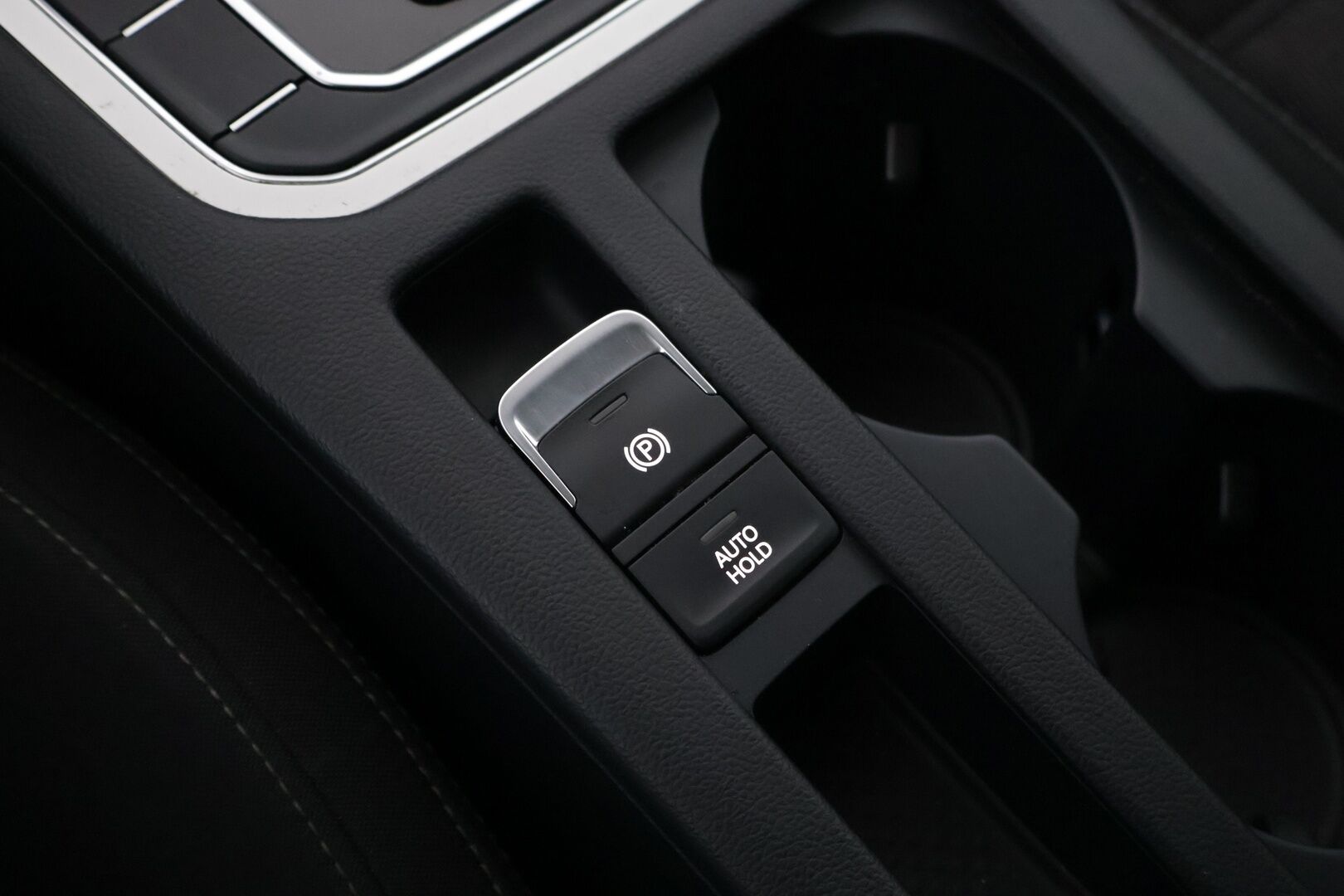 Volkswagen Passat 2018 Variant Comfortline 1,4 TSI 92 kW (125 hv) DSG-automaatti Football Edition - ACC | S.Luukku | S.Koukku | Lohko.S.Pistoke | Navi | LED