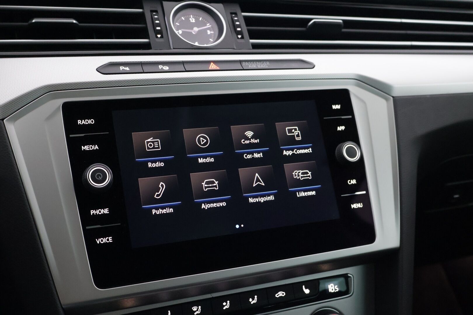 Volkswagen Passat 2018 Variant Comfortline 1,4 TSI 92 kW (125 hv) DSG-automaatti Football Edition - ACC | S.Luukku | S.Koukku | Lohko.S.Pistoke | Navi | LED